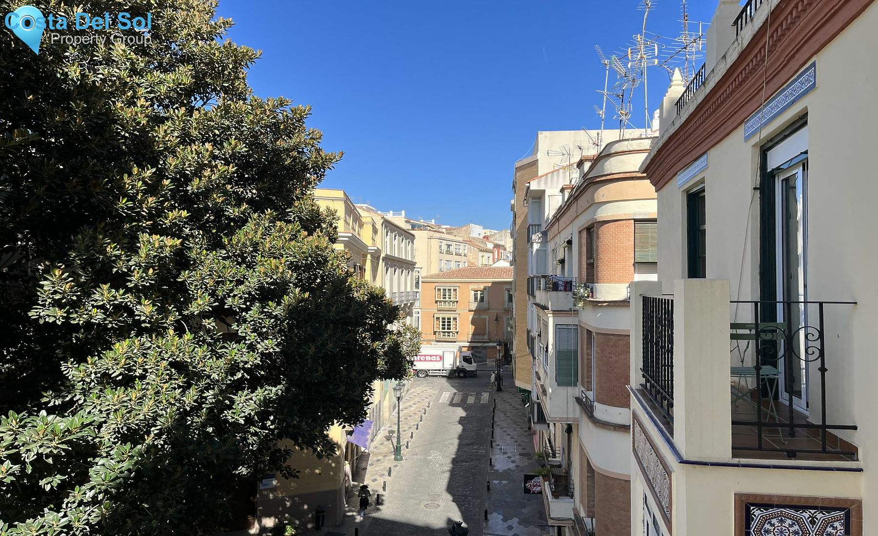Middle Floor Apartment in Málaga Centro-1212563