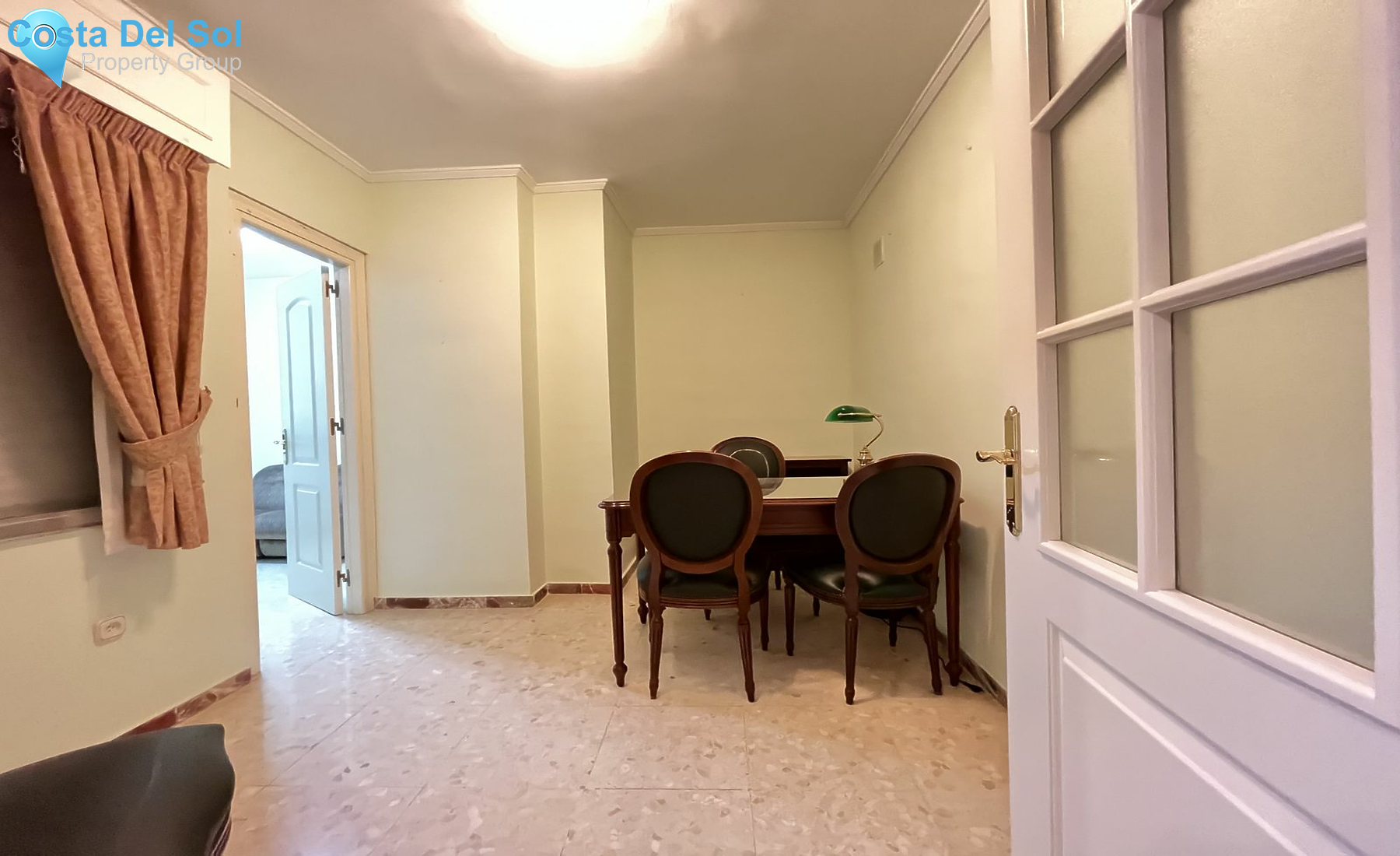 Middle Floor Apartment in Málaga Centro-1212552