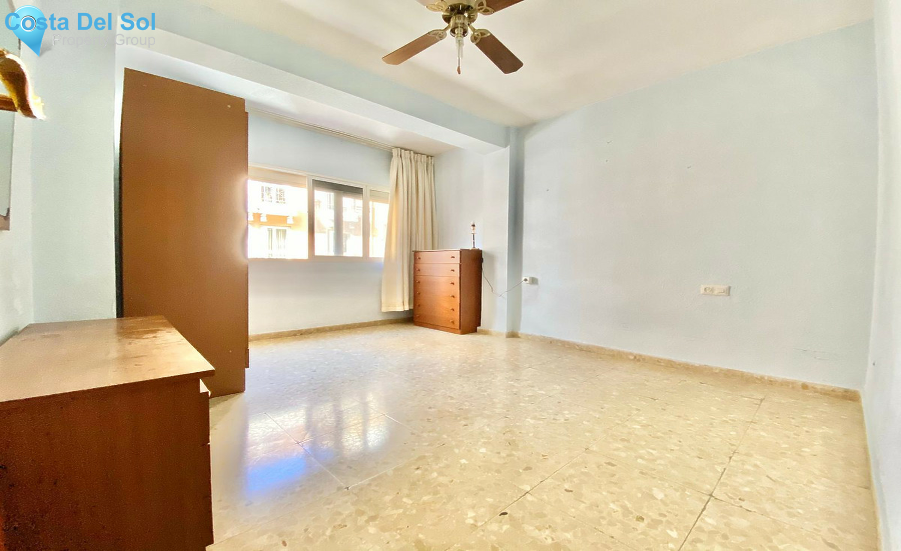 Middle Floor Apartment in Málaga-1265981