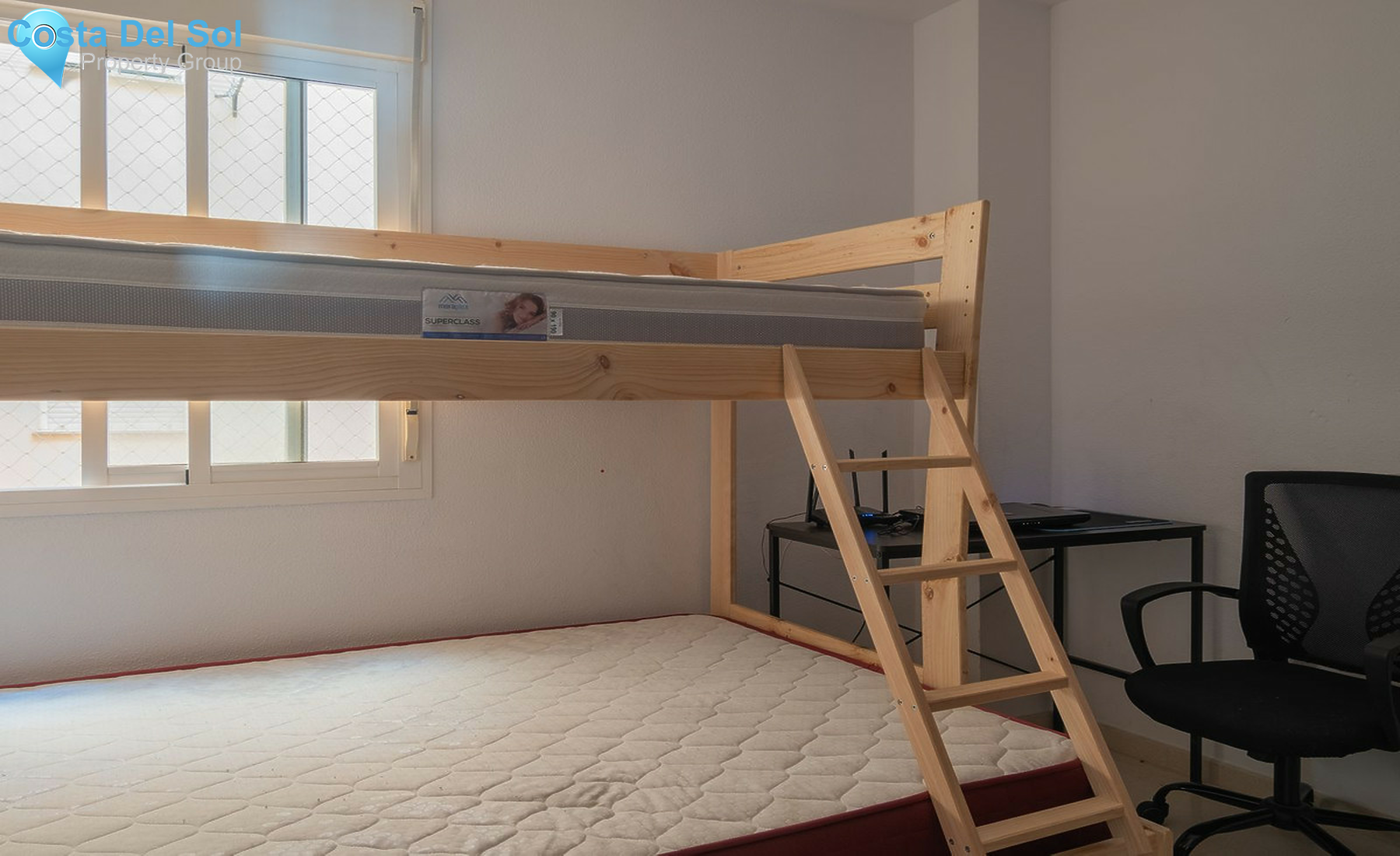 Middle Floor Apartment in Málaga-1362791