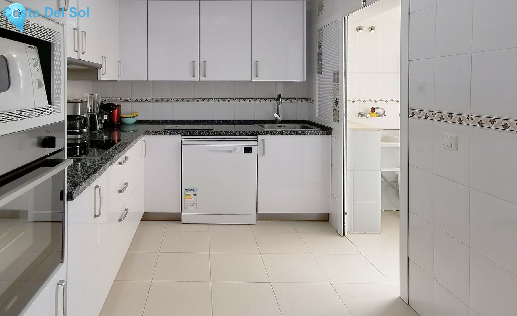 Middle Floor Apartment in Málaga-1362775