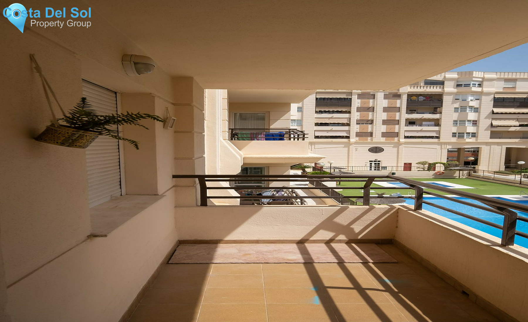 Middle Floor Apartment in Málaga-1362776