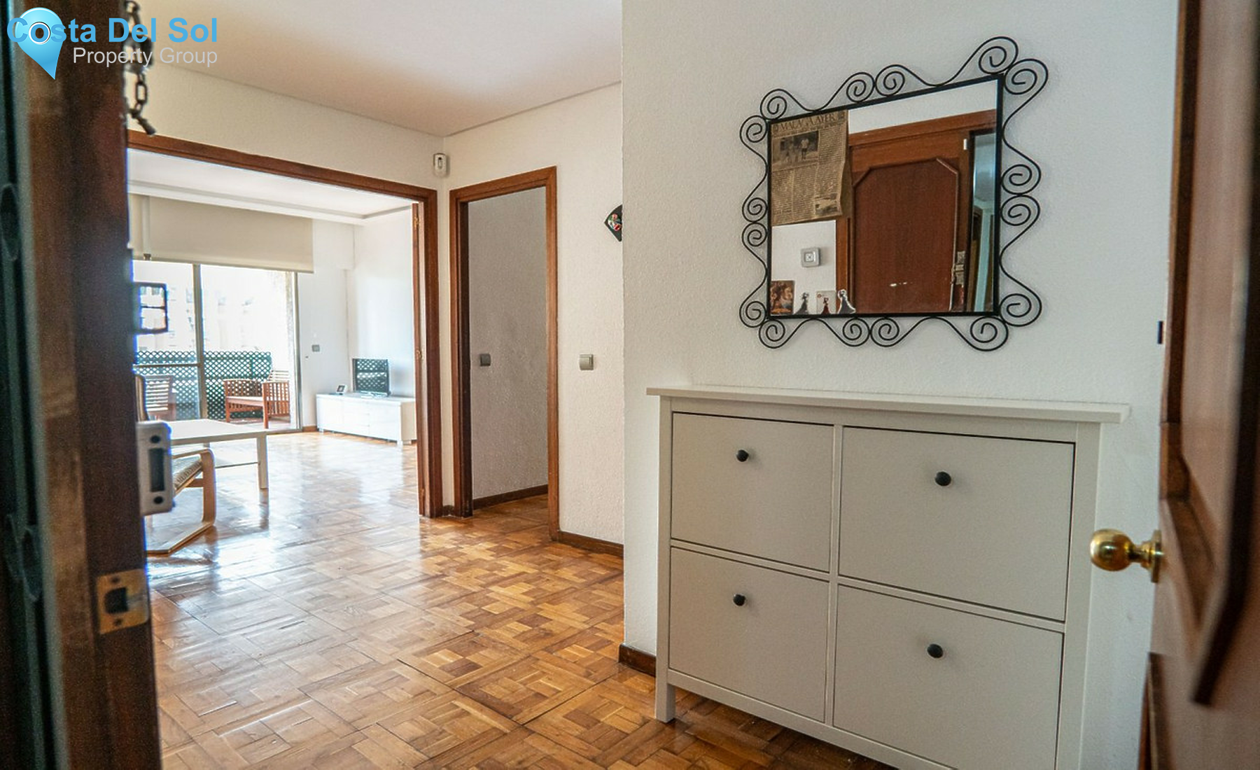 Middle Floor Apartment in Málaga-1453707