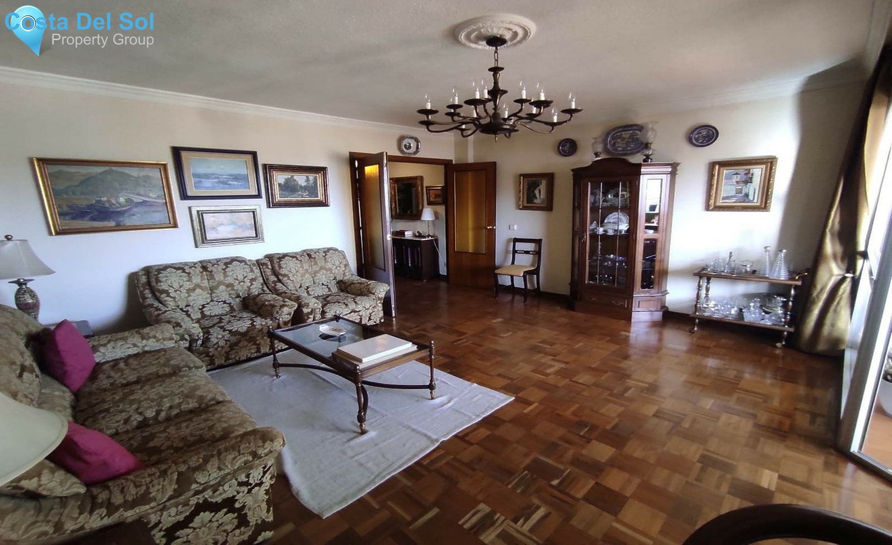 Middle Floor Apartment in Málaga-1504151
