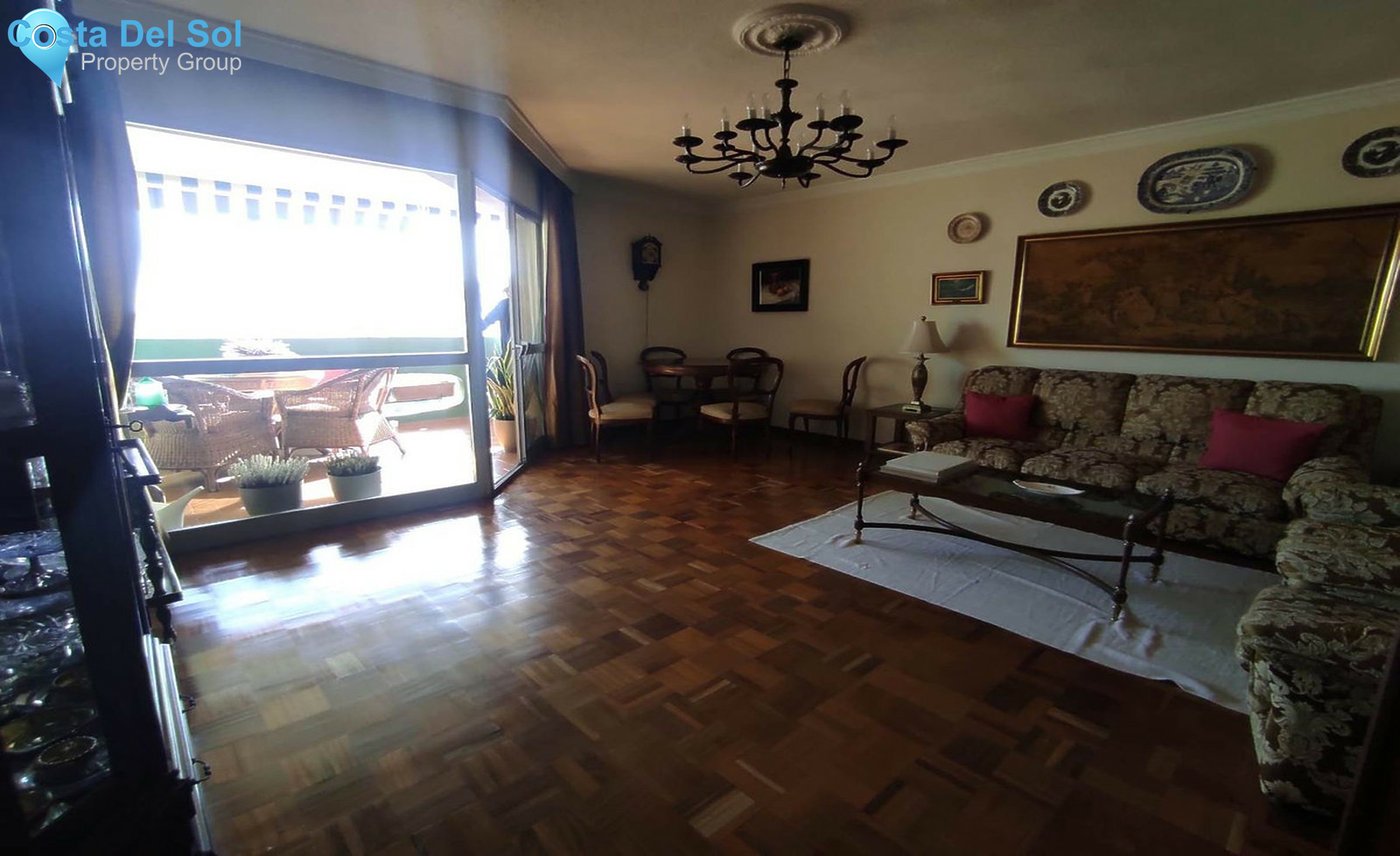 Middle Floor Apartment in Málaga-1504152
