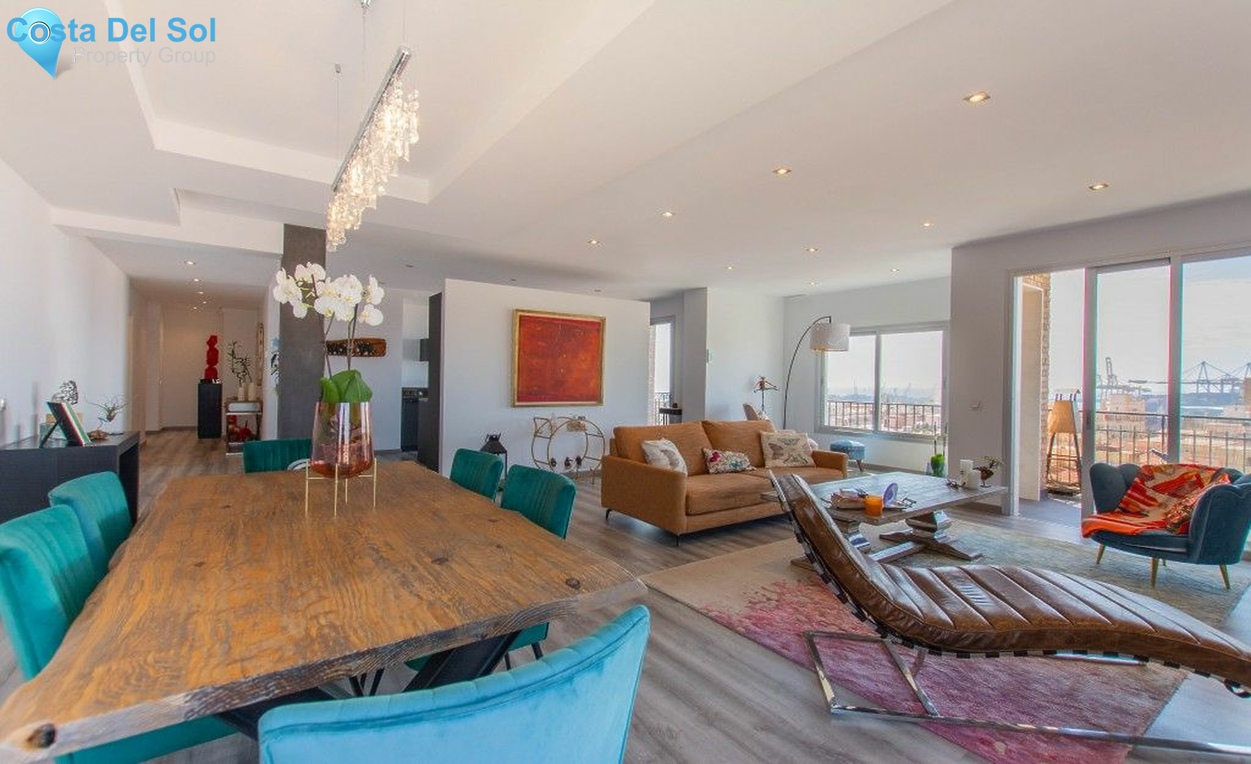 Middle Floor Apartment in Málaga