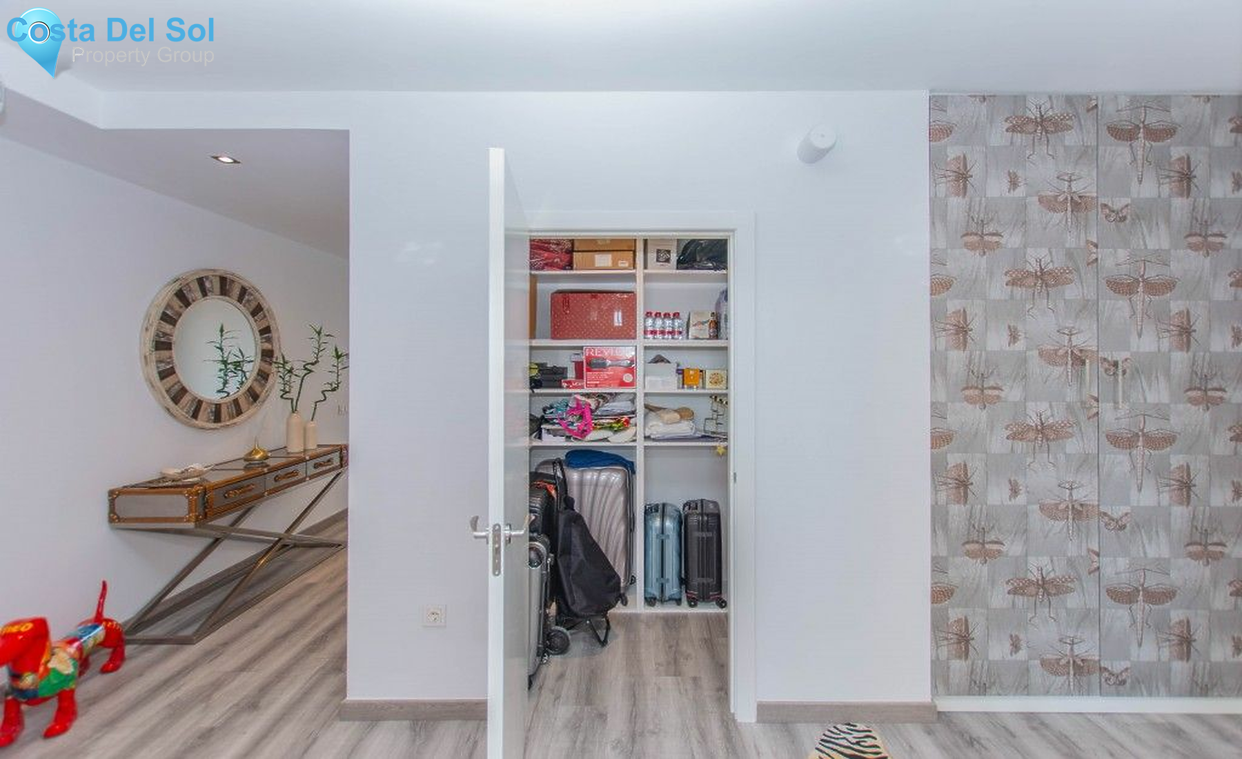 Middle Floor Apartment in Málaga-1128306