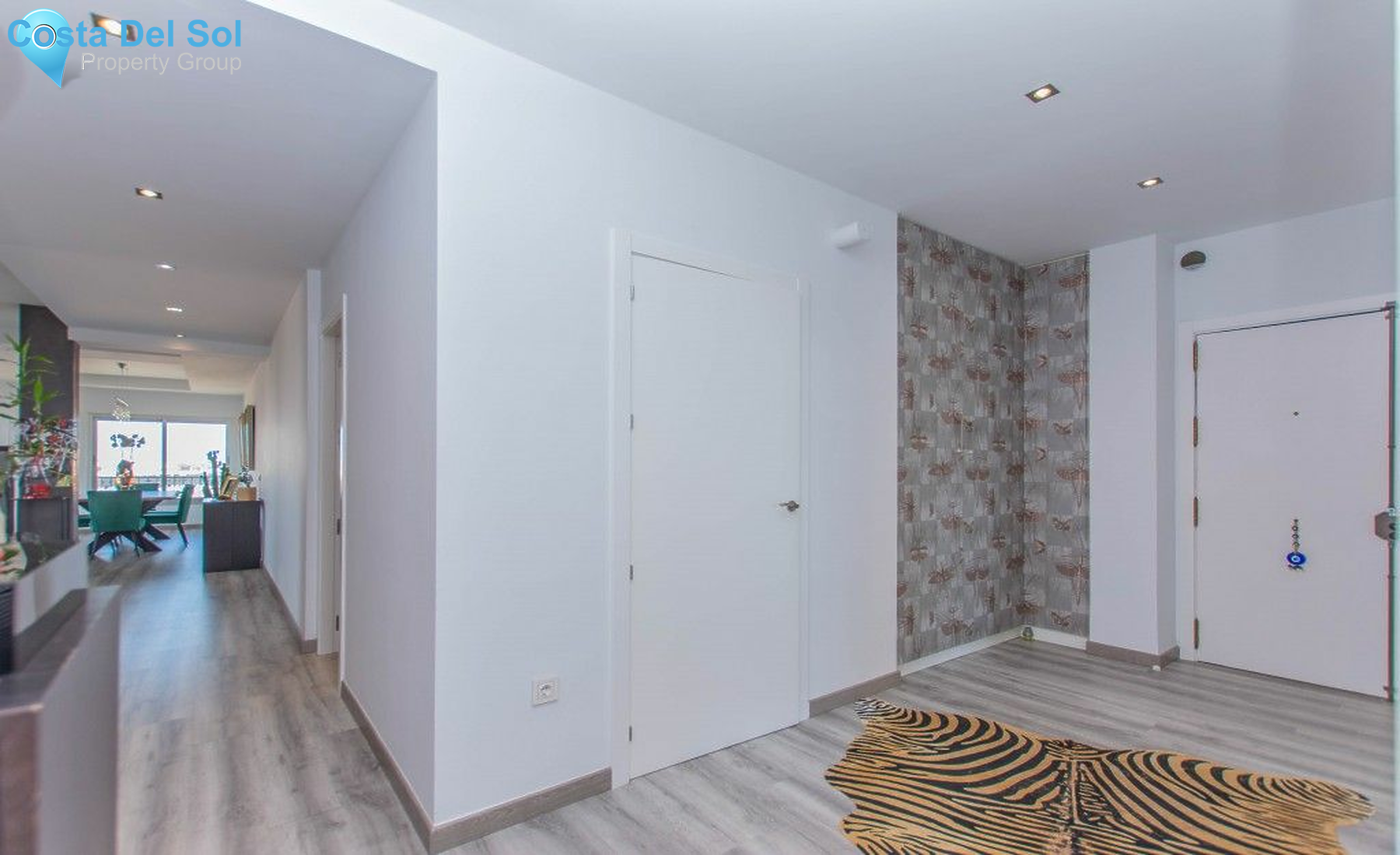 Middle Floor Apartment in Málaga-1128307
