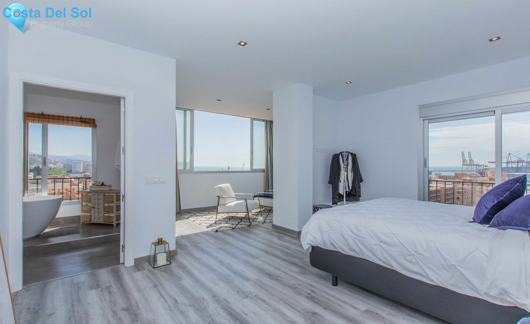 Middle Floor Apartment in Málaga-1128310
