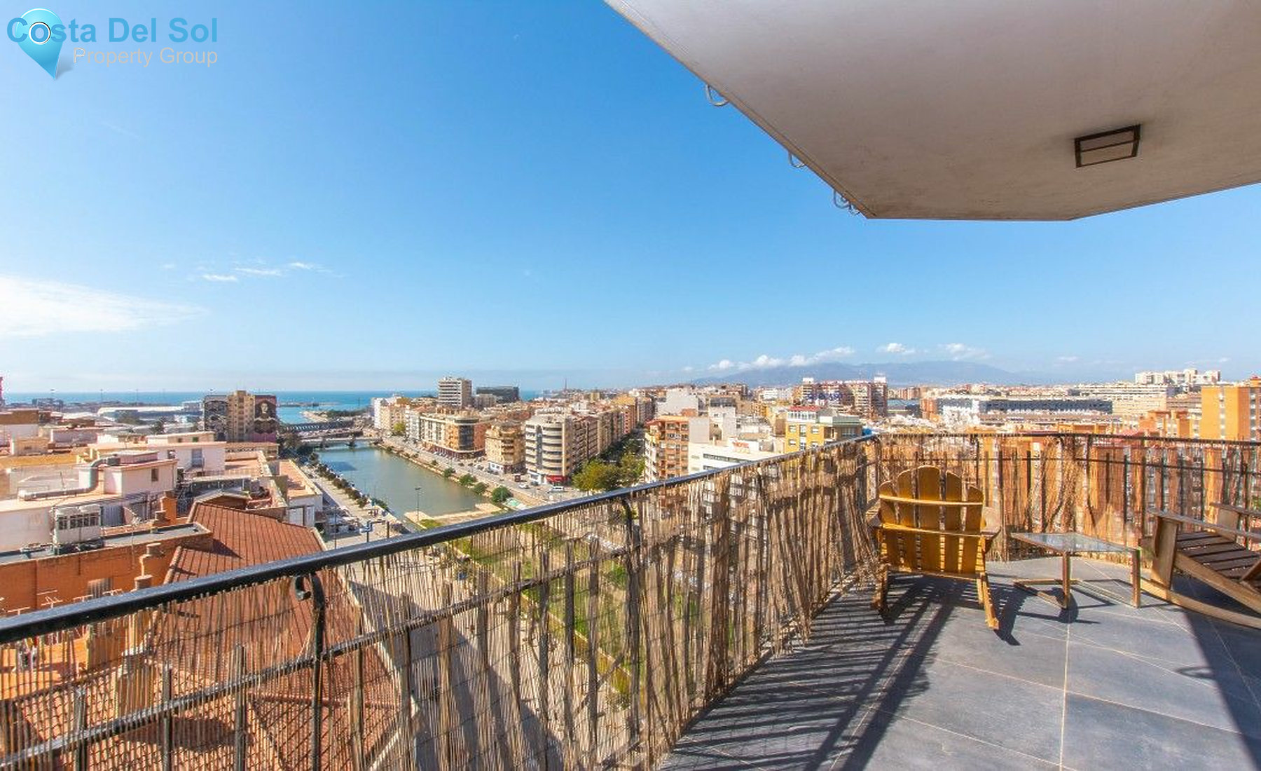 Middle Floor Apartment in Málaga-1128297