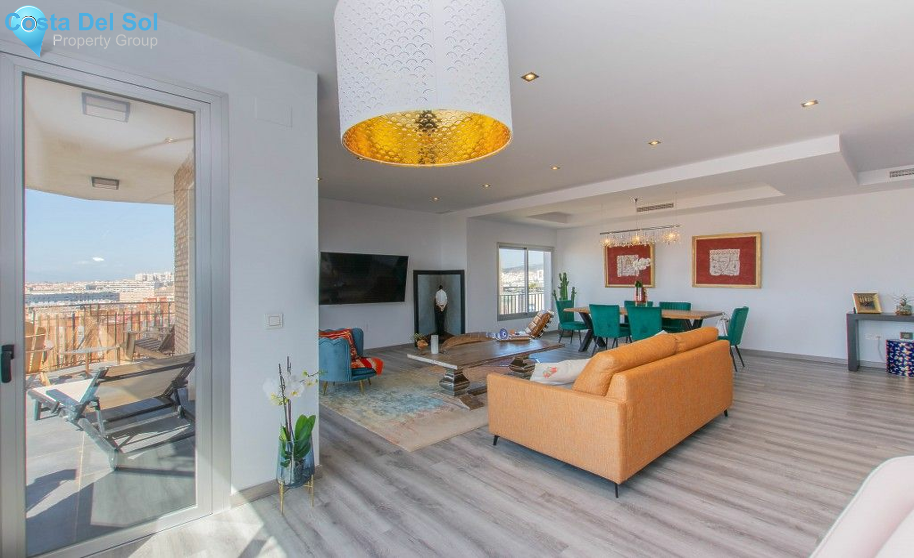 Middle Floor Apartment in Málaga-1128299