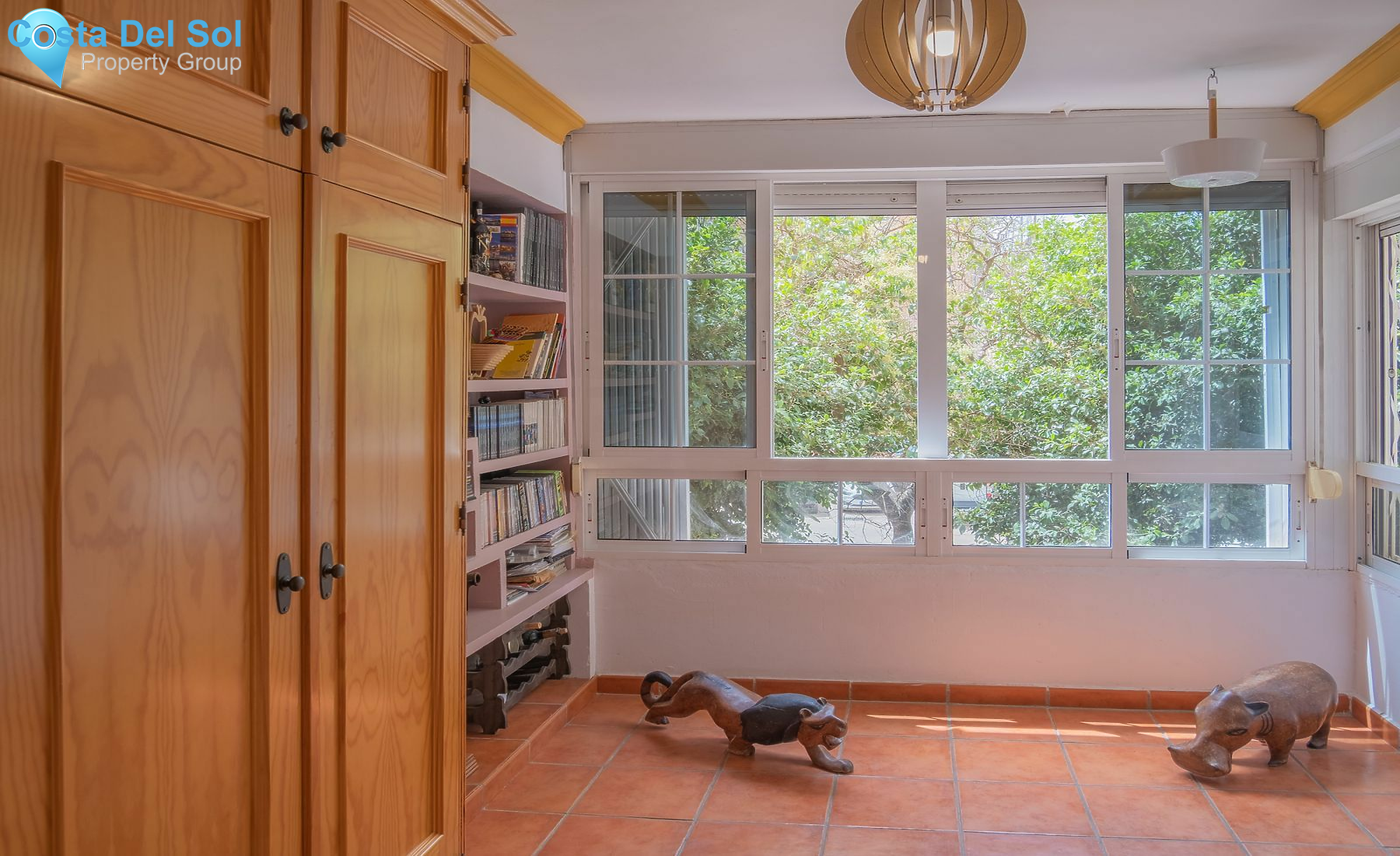 Middle Floor Apartment in Málaga-1130159