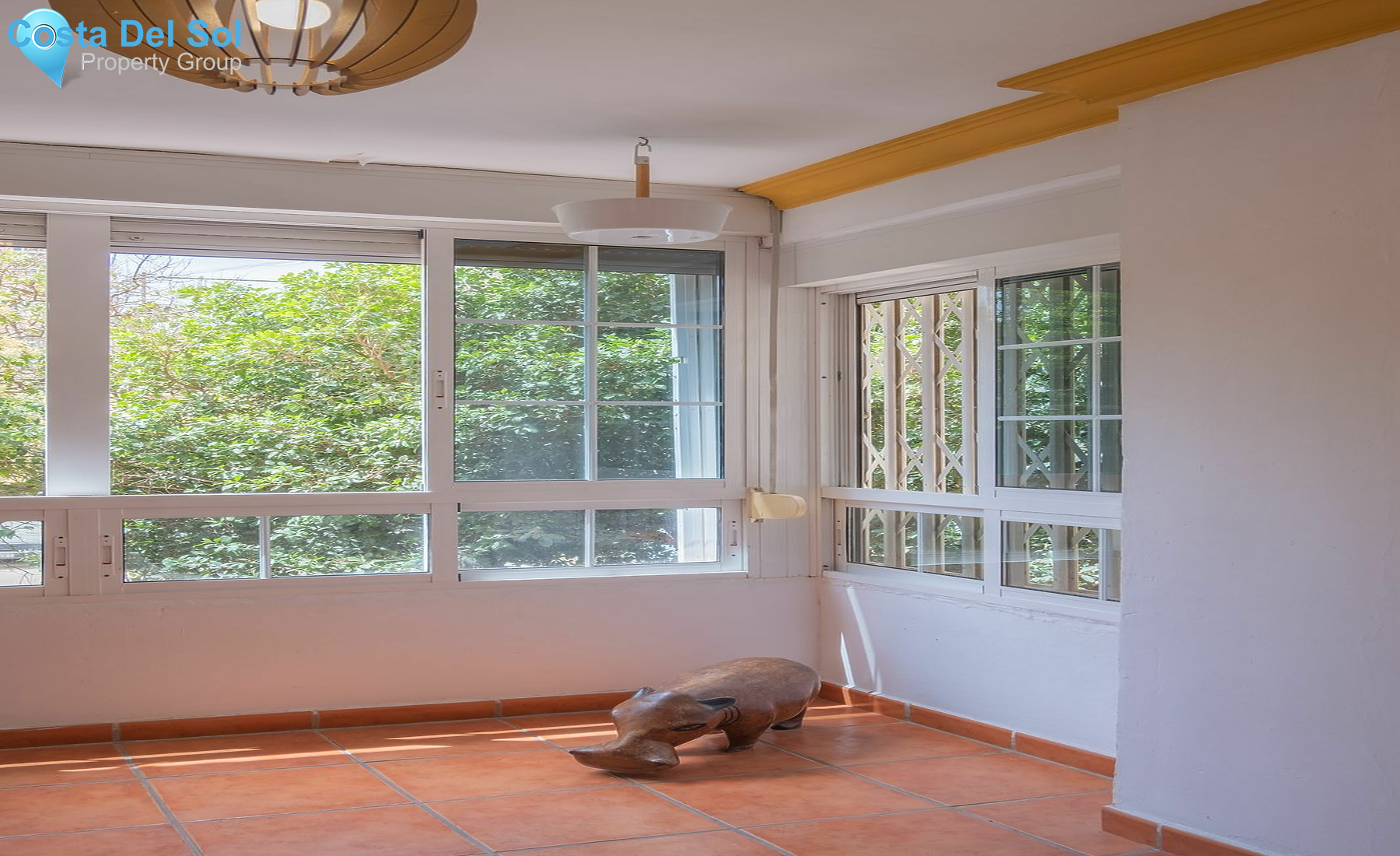 Middle Floor Apartment in Málaga-1130170