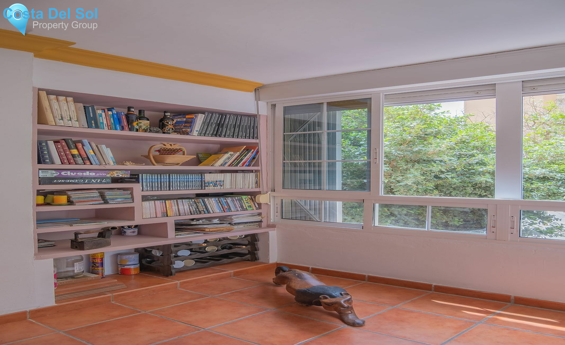Middle Floor Apartment in Málaga-1130171