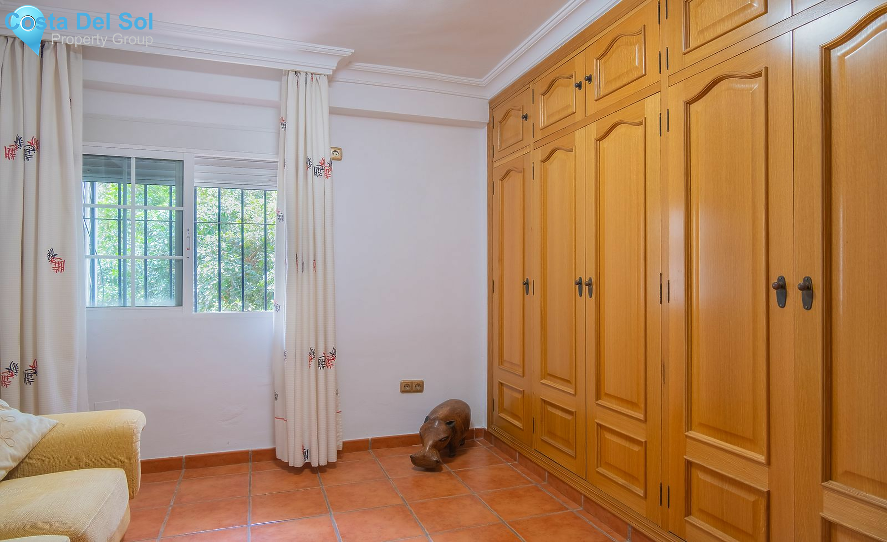 Middle Floor Apartment in Málaga-1130172