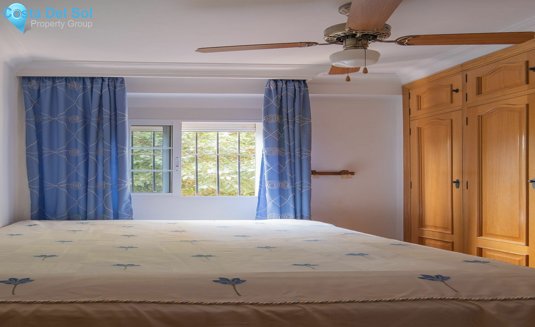 Middle Floor Apartment in Málaga-1130175