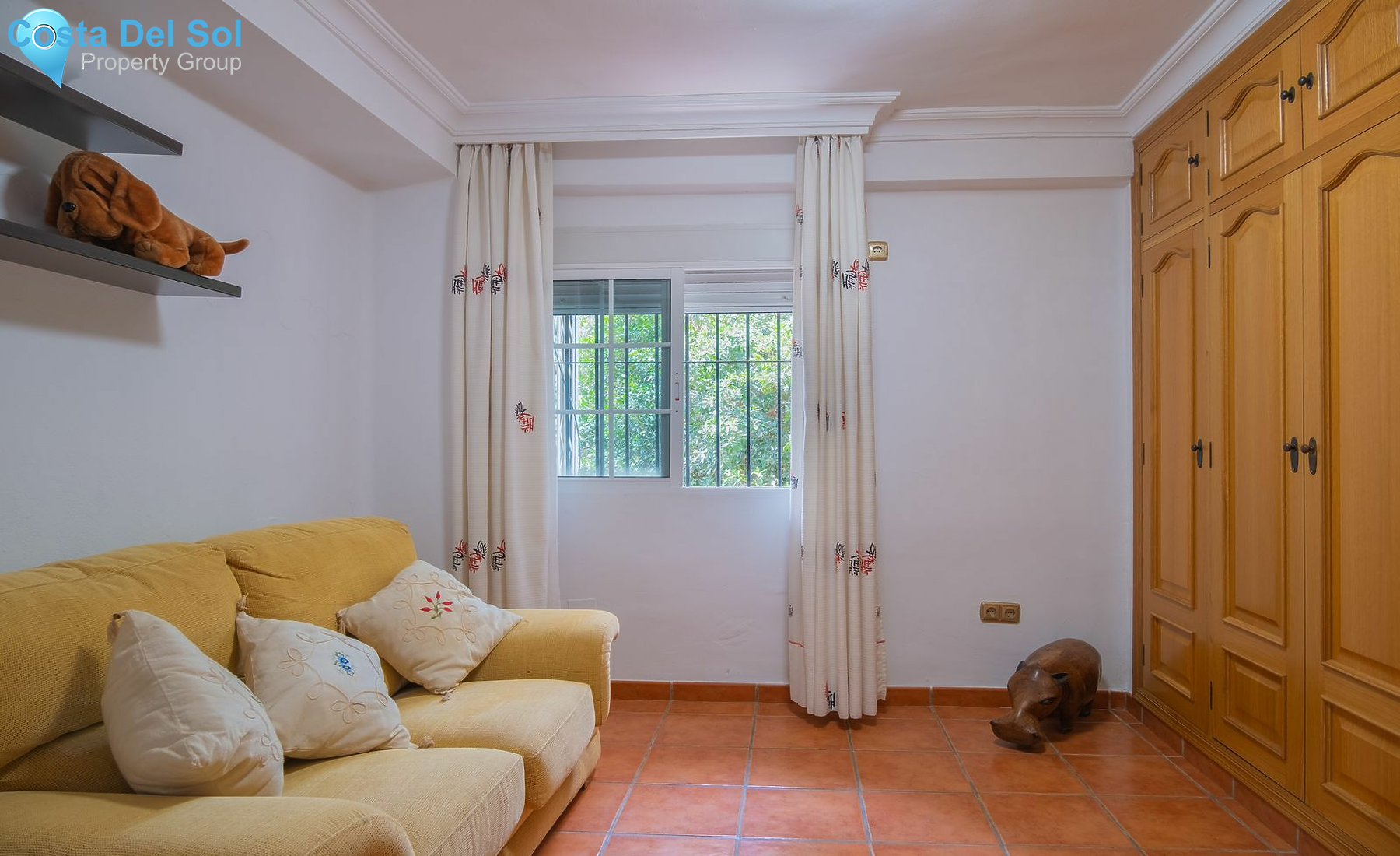 Middle Floor Apartment in Málaga-1130178