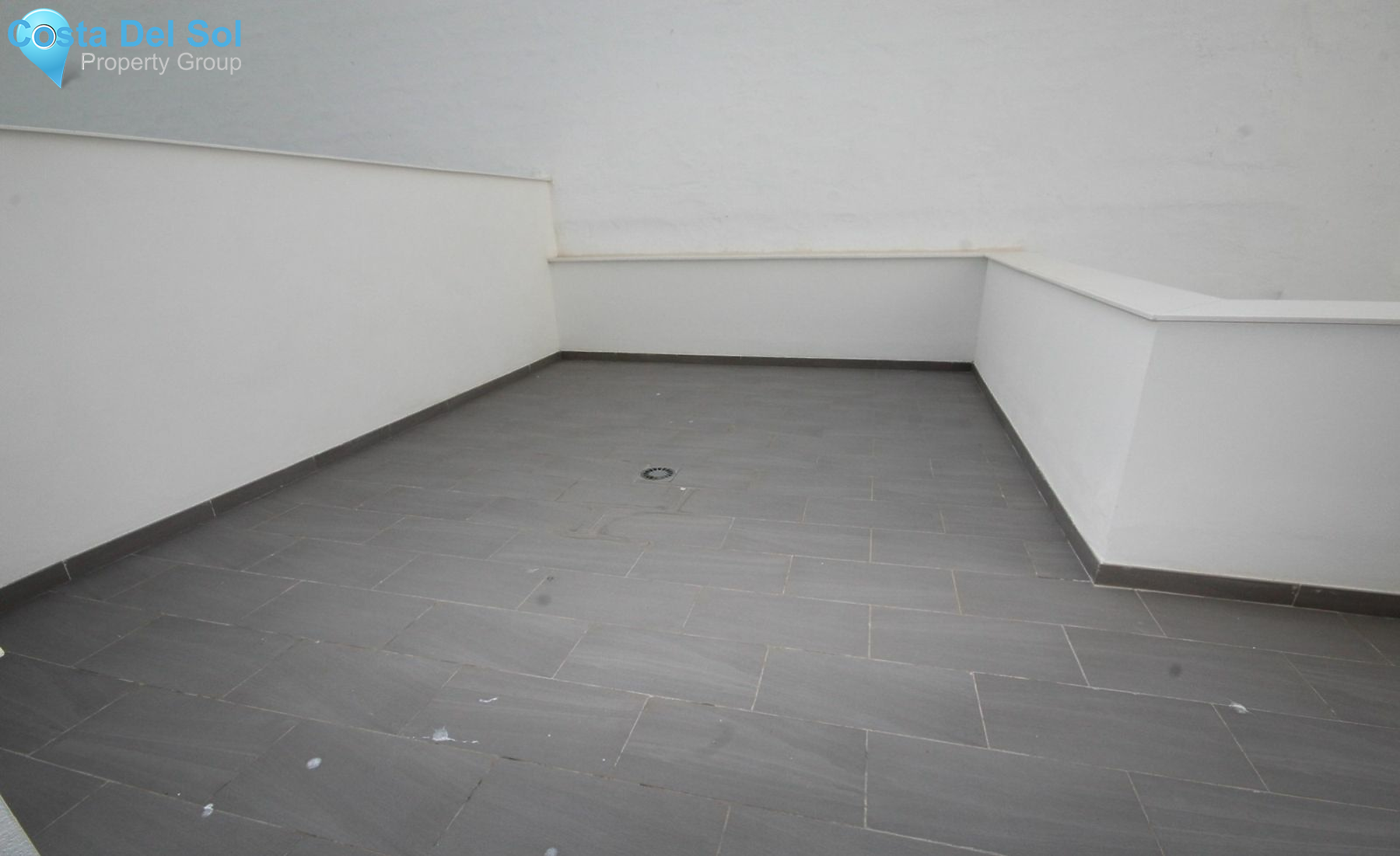 Middle Floor Apartment in Málaga-1157414