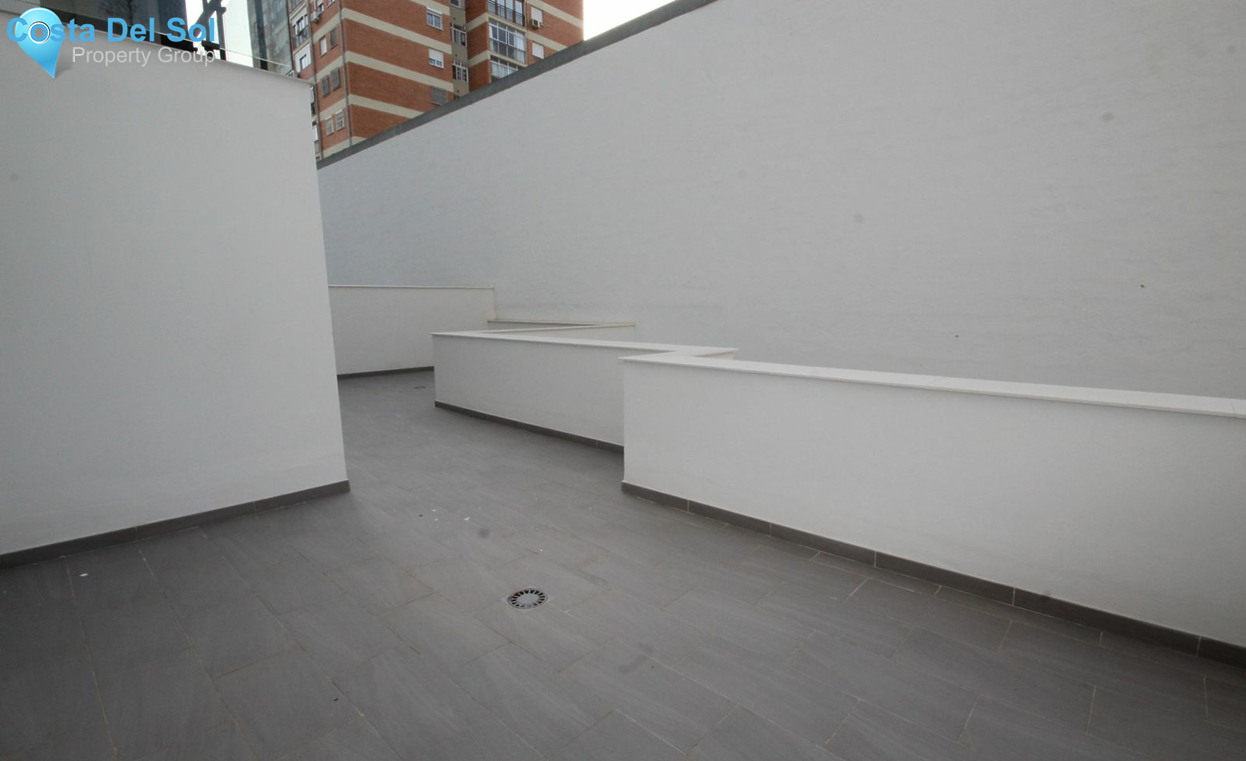 Middle Floor Apartment in Málaga-1157419