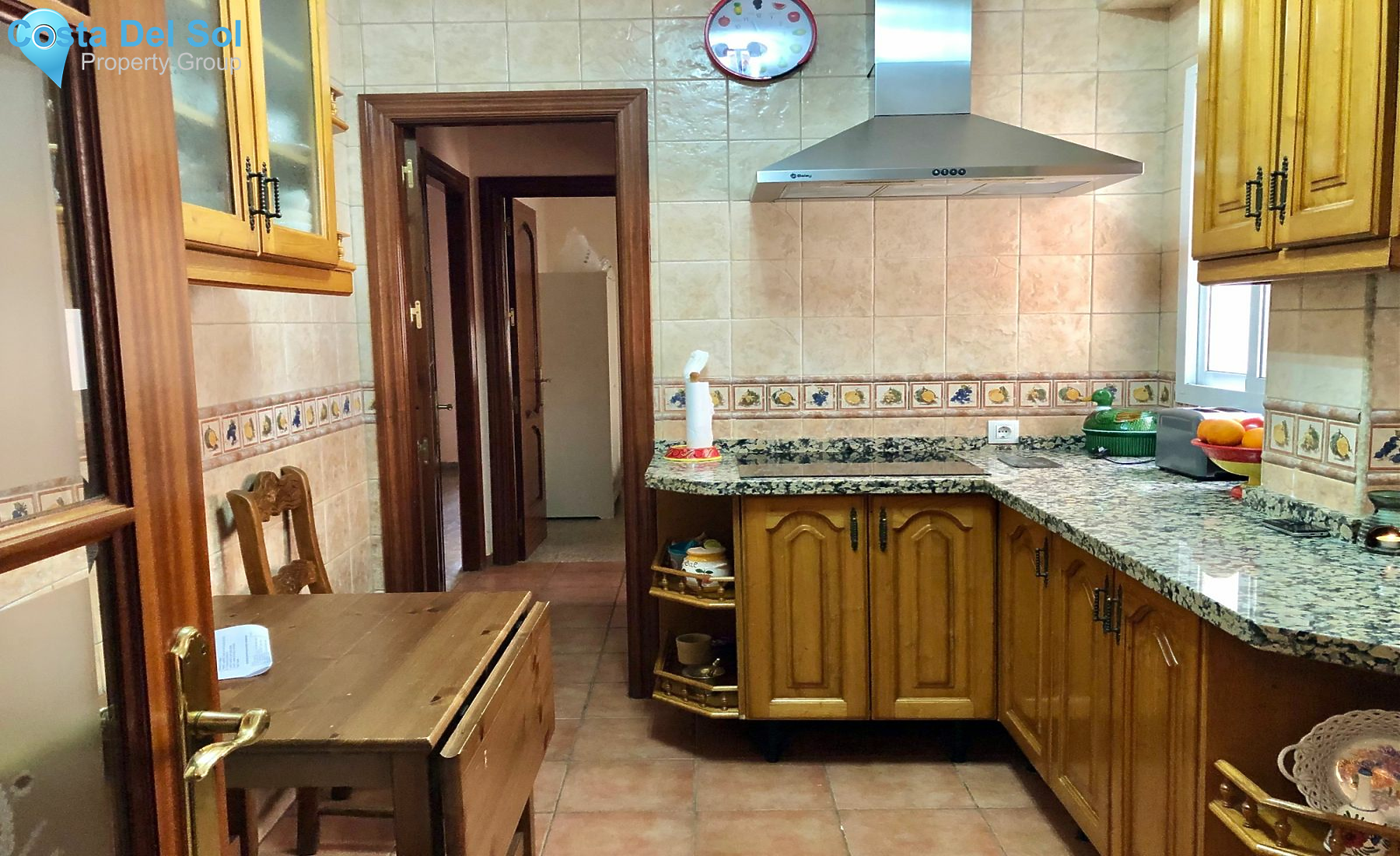 Middle Floor Apartment in Málaga-1211542
