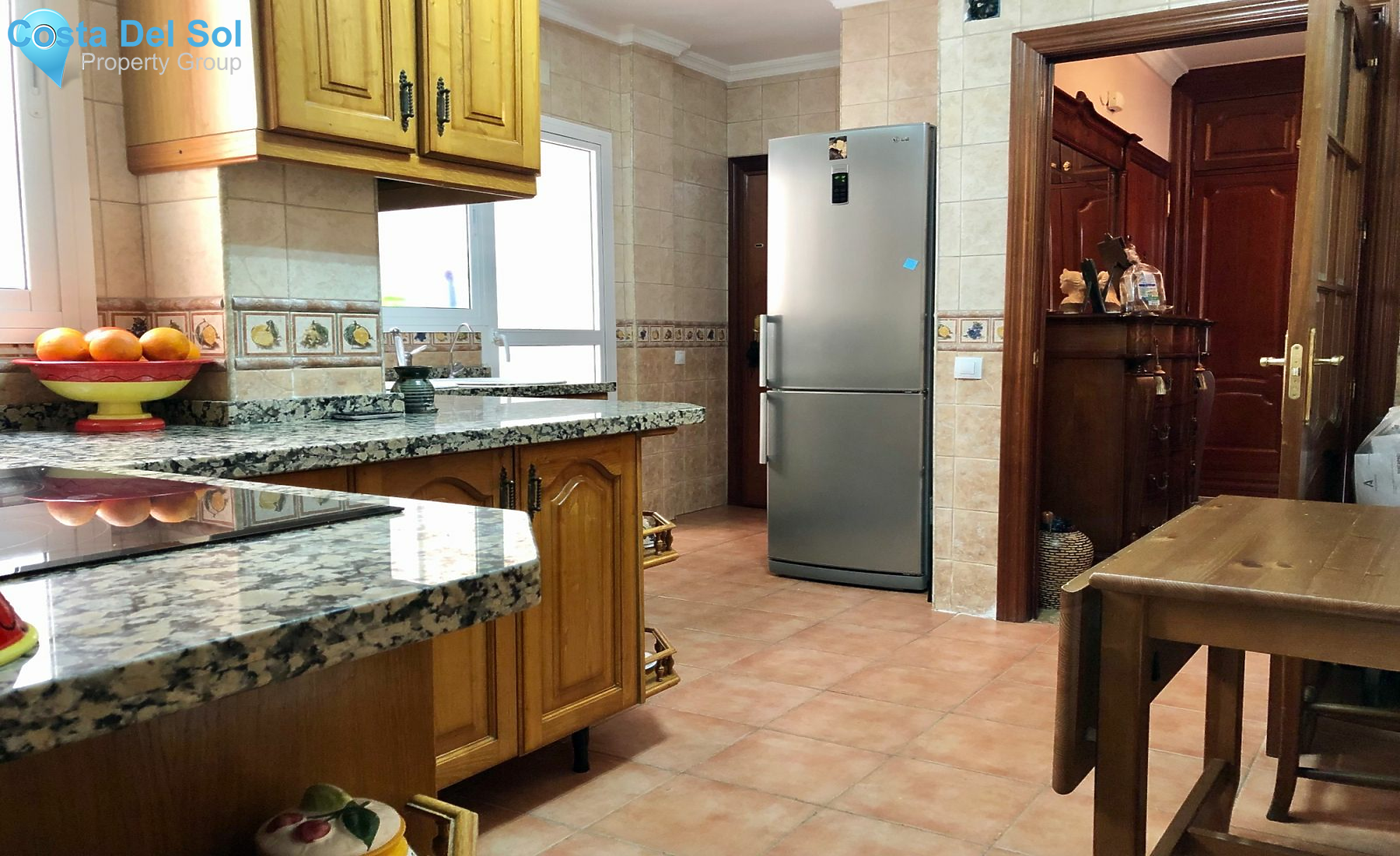 Middle Floor Apartment in Málaga-1211545