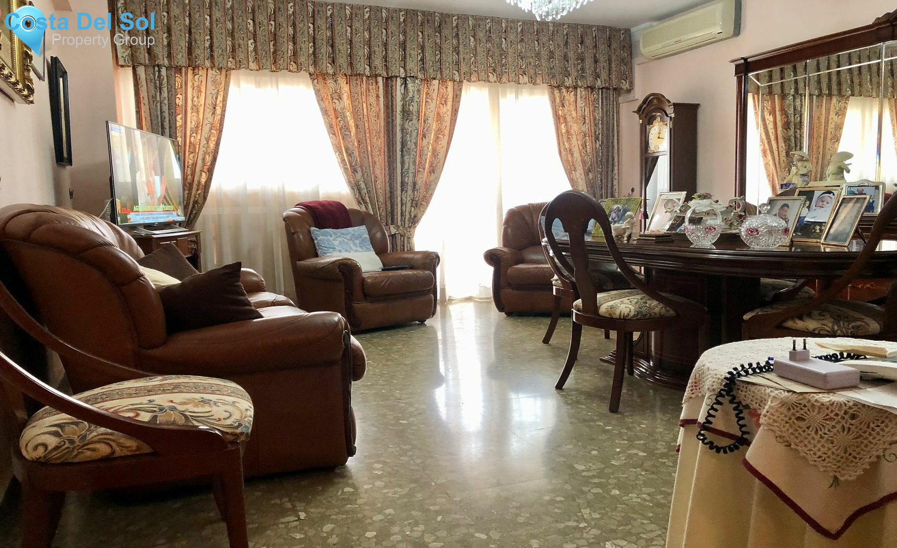 Middle Floor Apartment in Málaga-1211537