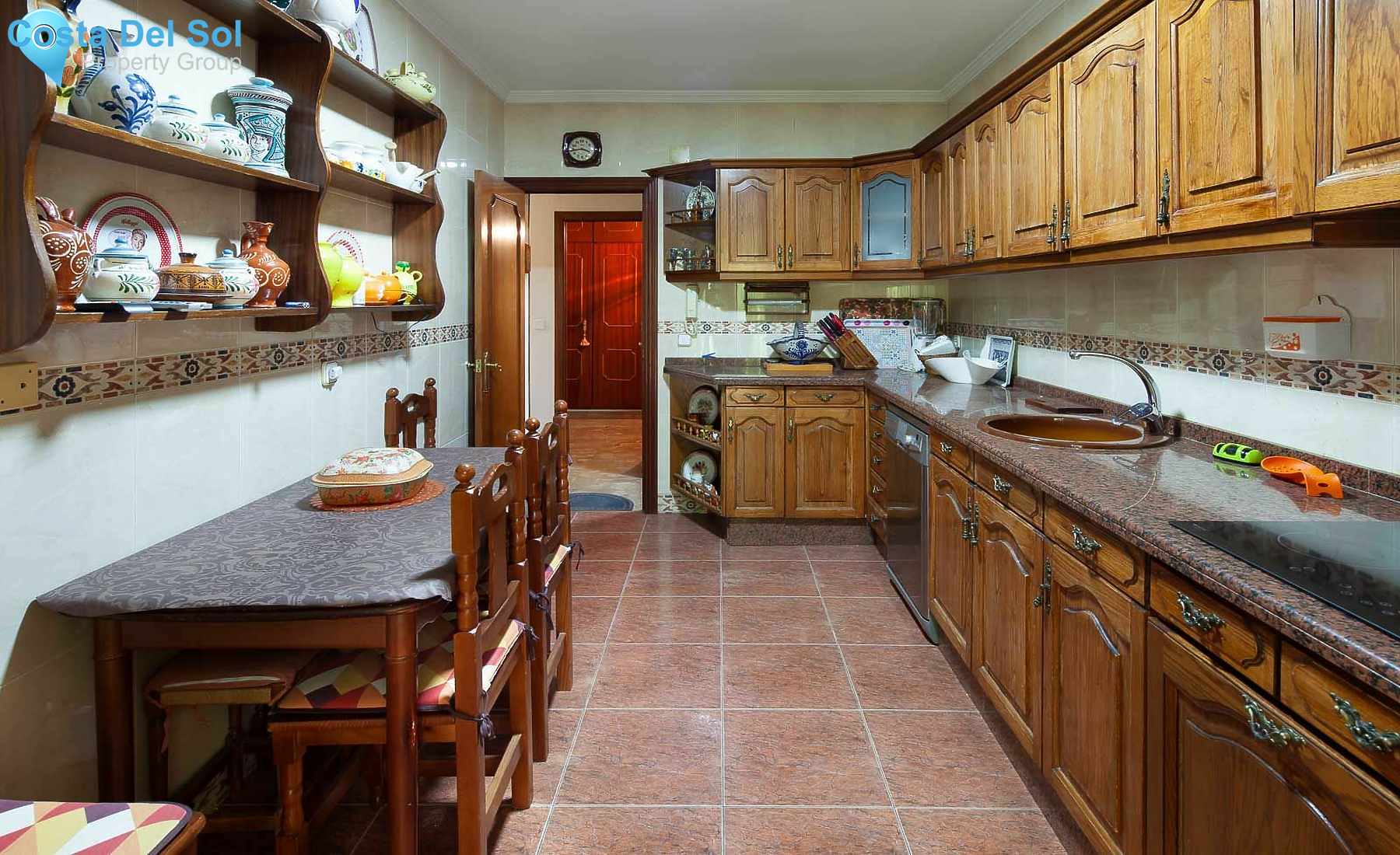 Middle Floor Apartment in Málaga-1386106