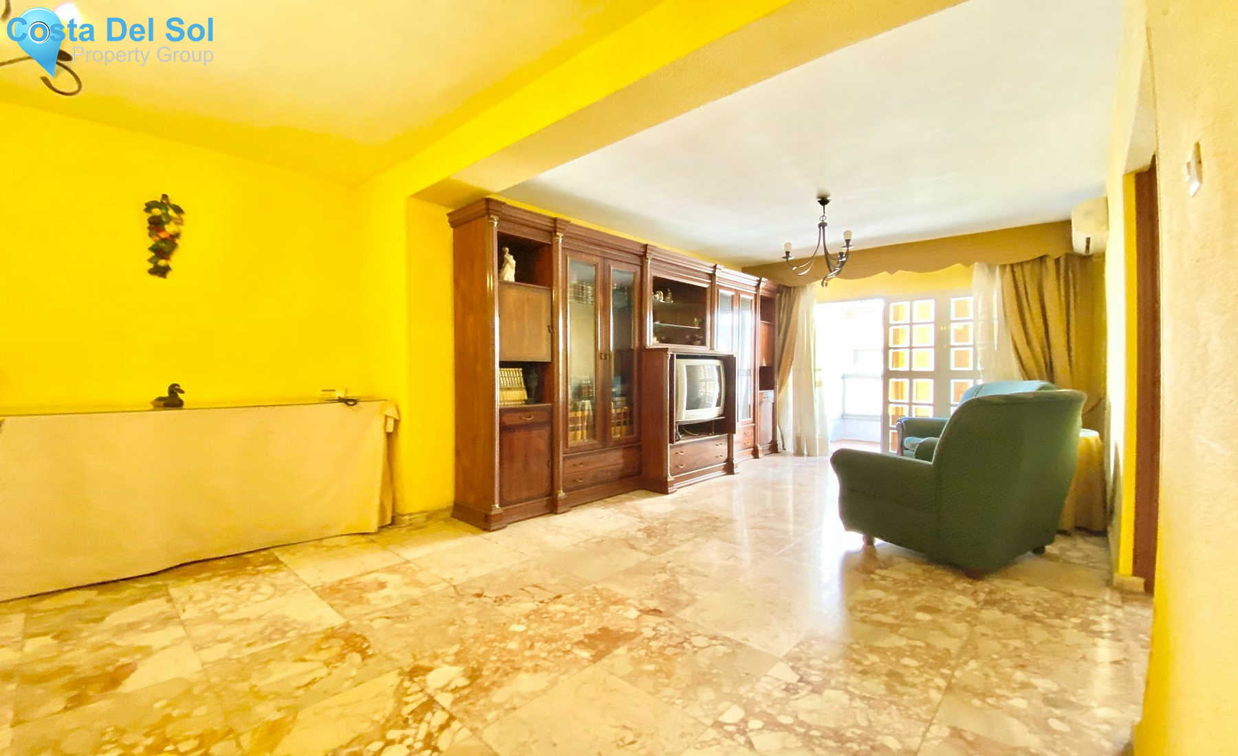 Middle Floor Apartment in Málaga-1468987