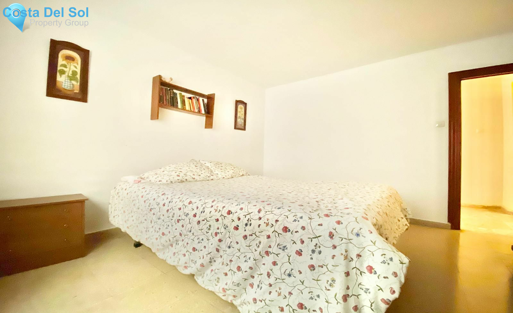 Middle Floor Apartment in Málaga-1468988