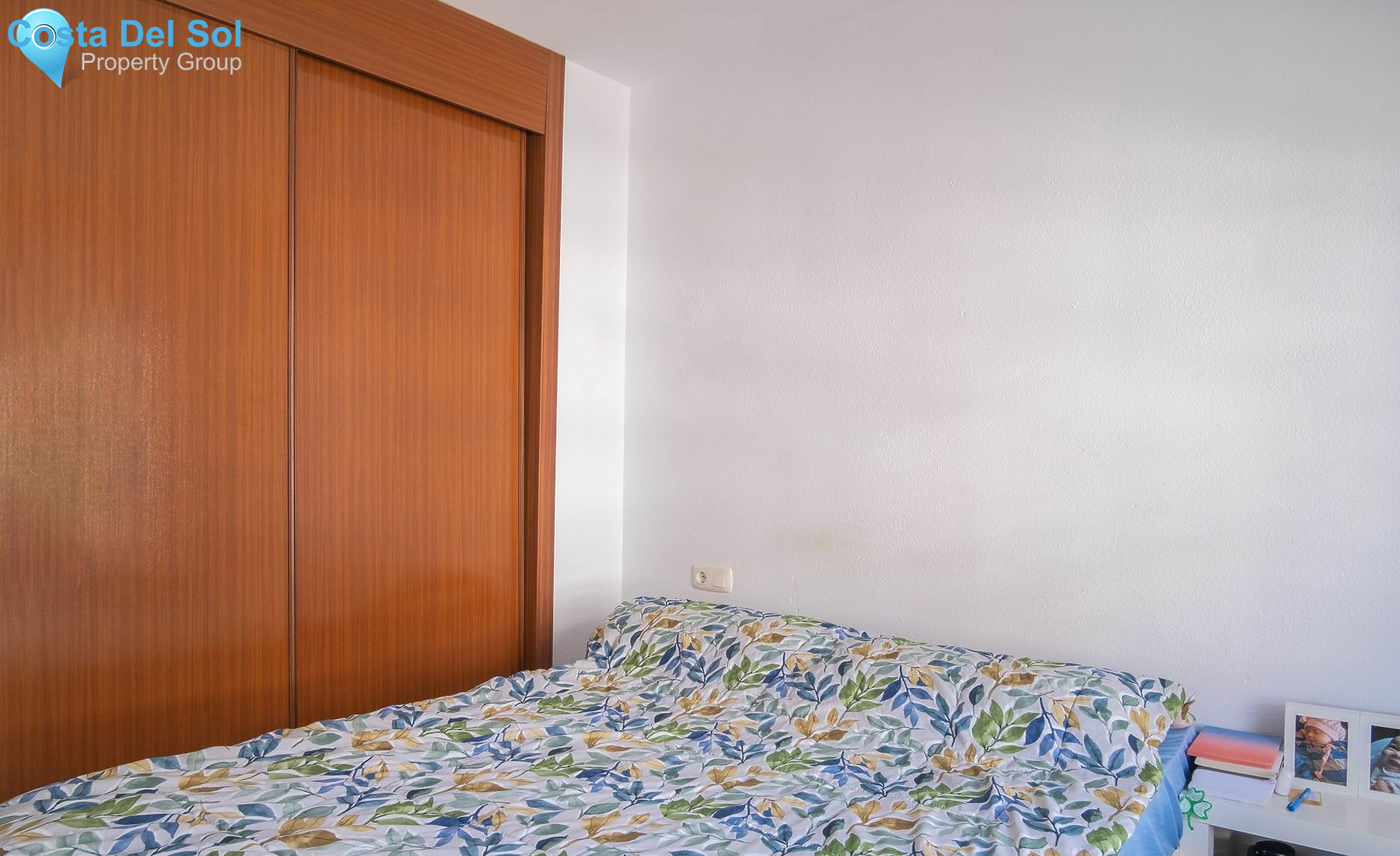 Middle Floor Apartment in Málaga-1471040