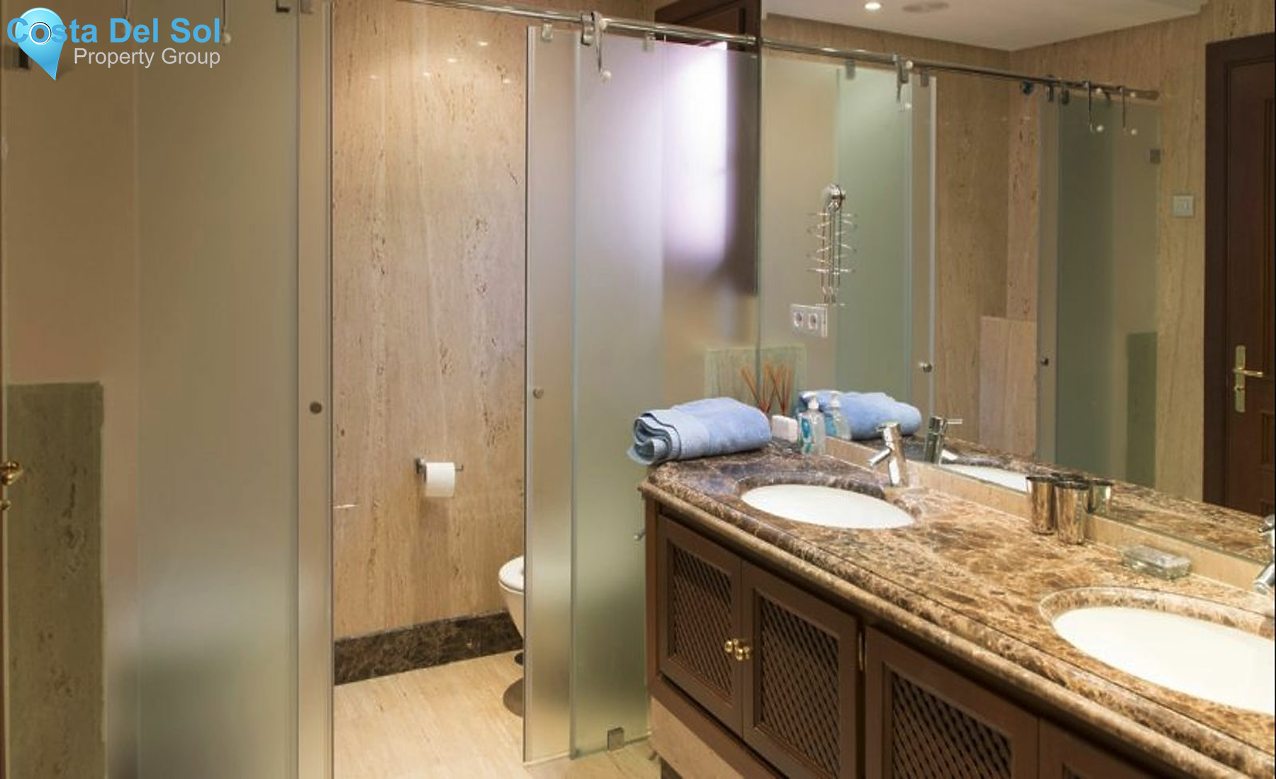 Middle Floor Apartment in New Golden Mile-1498257