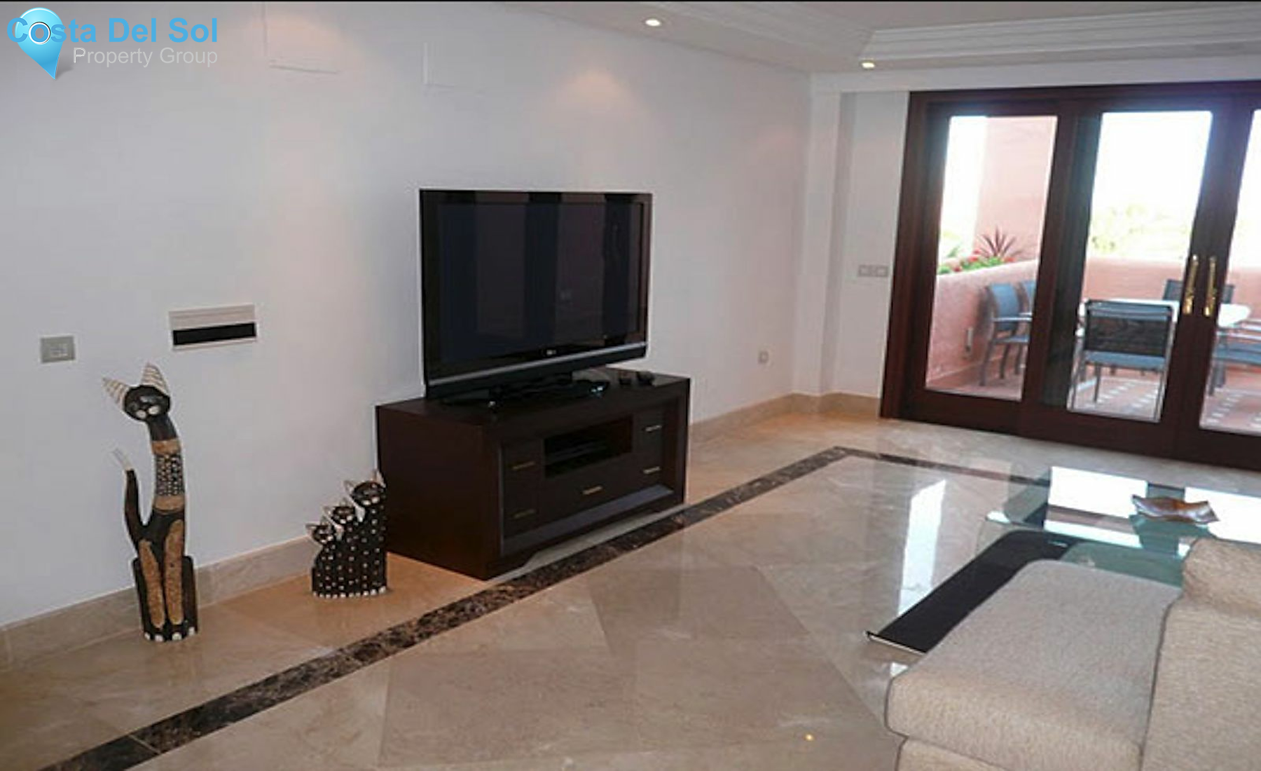 Middle Floor Apartment in New Golden Mile-1498264