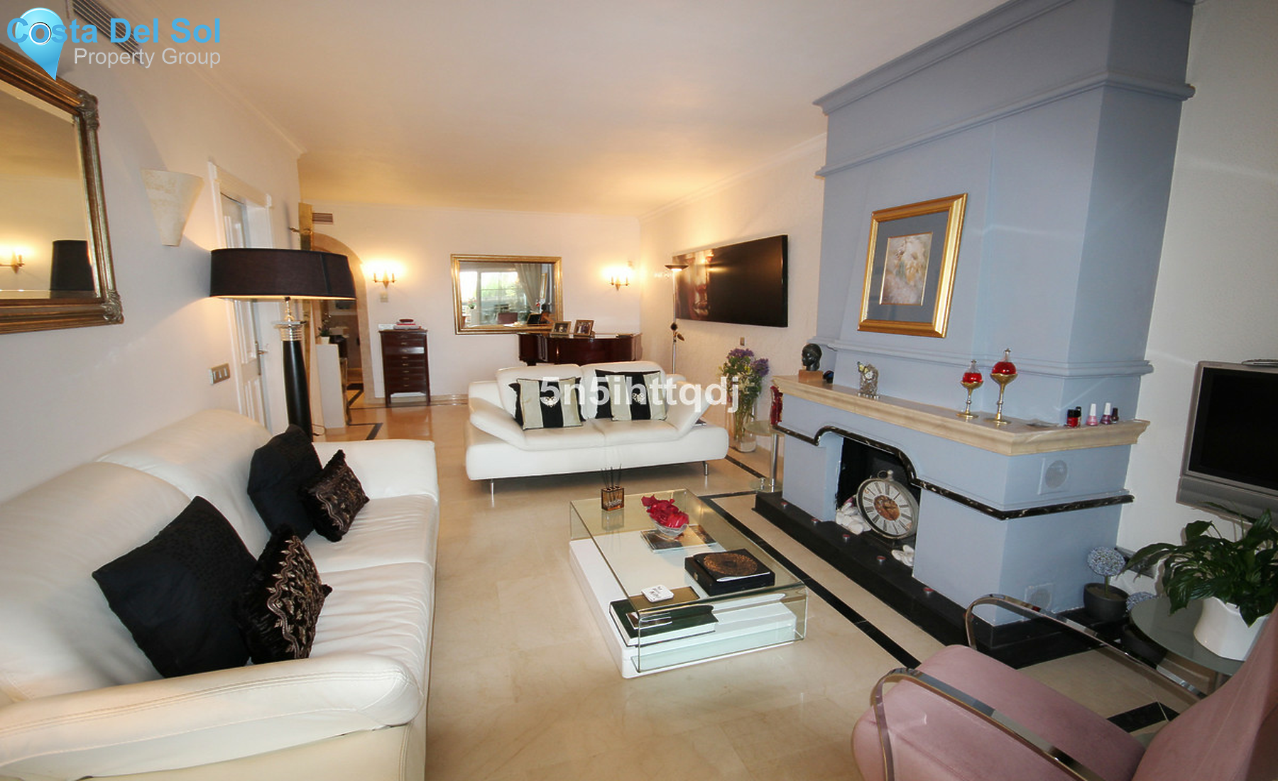 Middle Floor Apartment in Nueva Andalucía-1337017