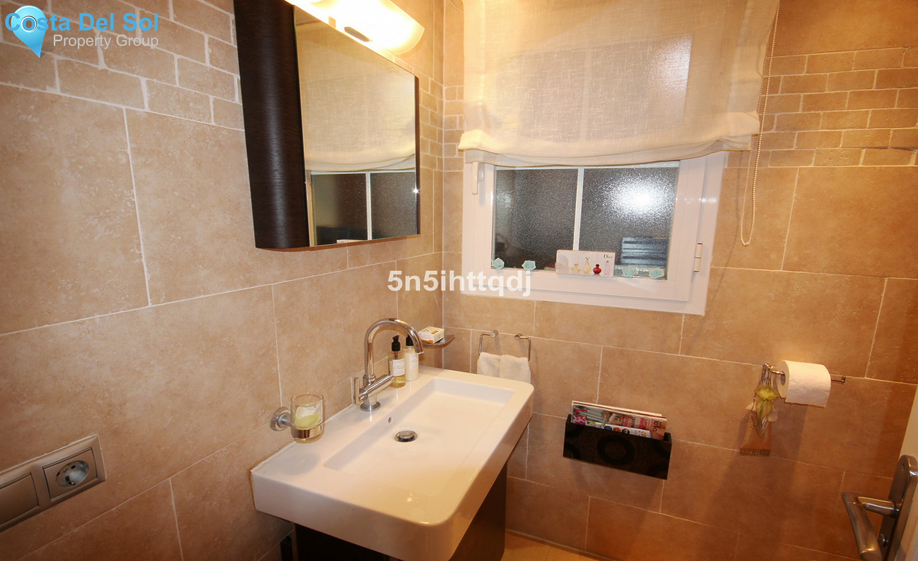 Middle Floor Apartment in Nueva Andalucía-1337027