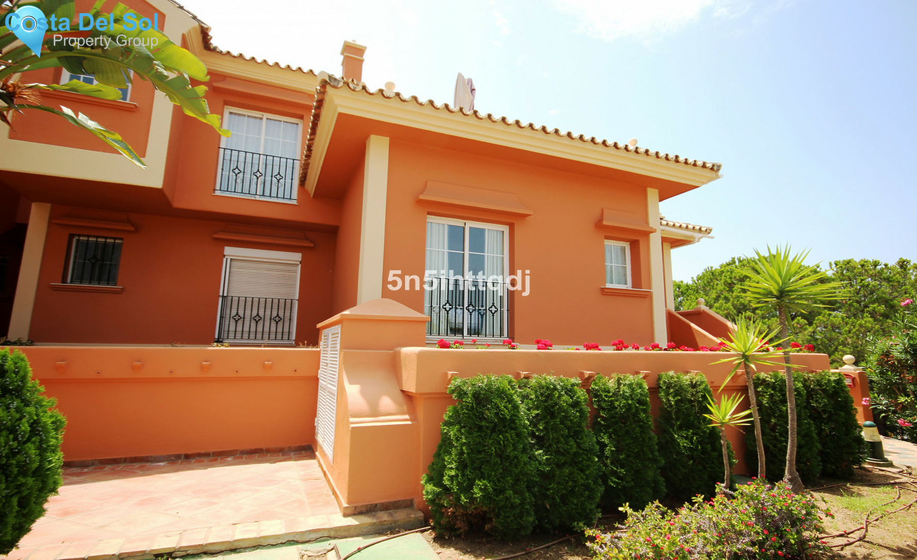 Middle Floor Apartment in Nueva Andalucía-1337023