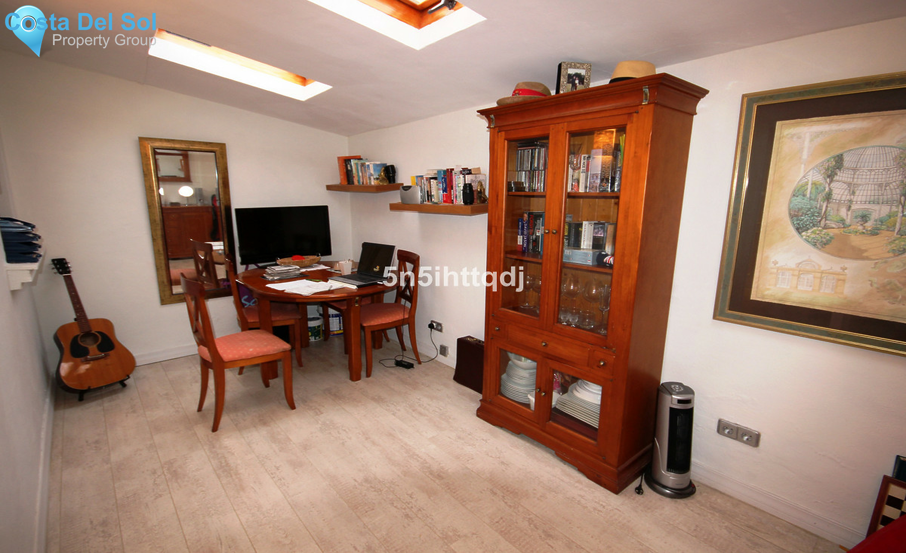 Middle Floor Apartment in Nueva Andalucía-1337024