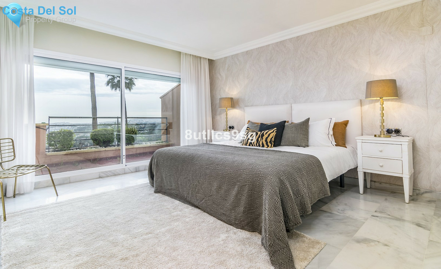 Middle Floor Apartment in Nueva Andalucía-1506596
