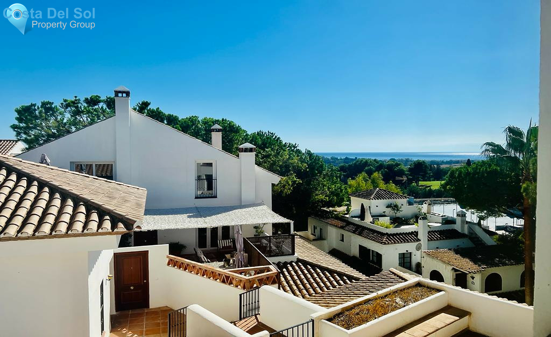 Middle Floor Apartment in Nueva Andalucía-1509898