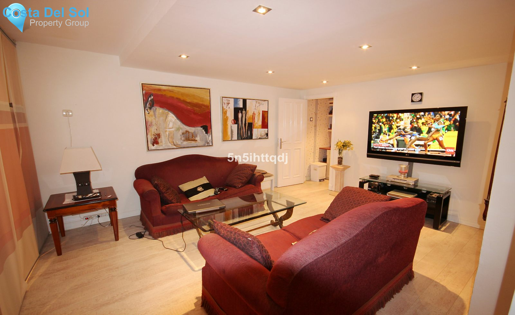 Middle Floor Apartment in Nueva Andalucía-1137875