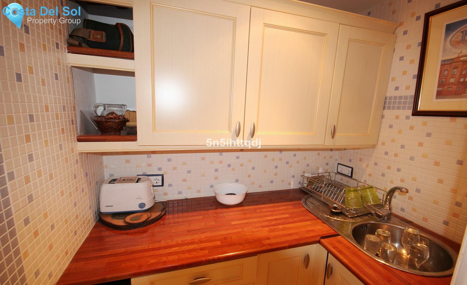 Middle Floor Apartment in Nueva Andalucía-1137876