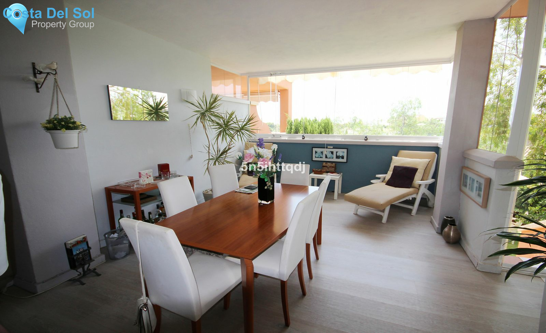 Middle Floor Apartment in Nueva Andalucía-1137867
