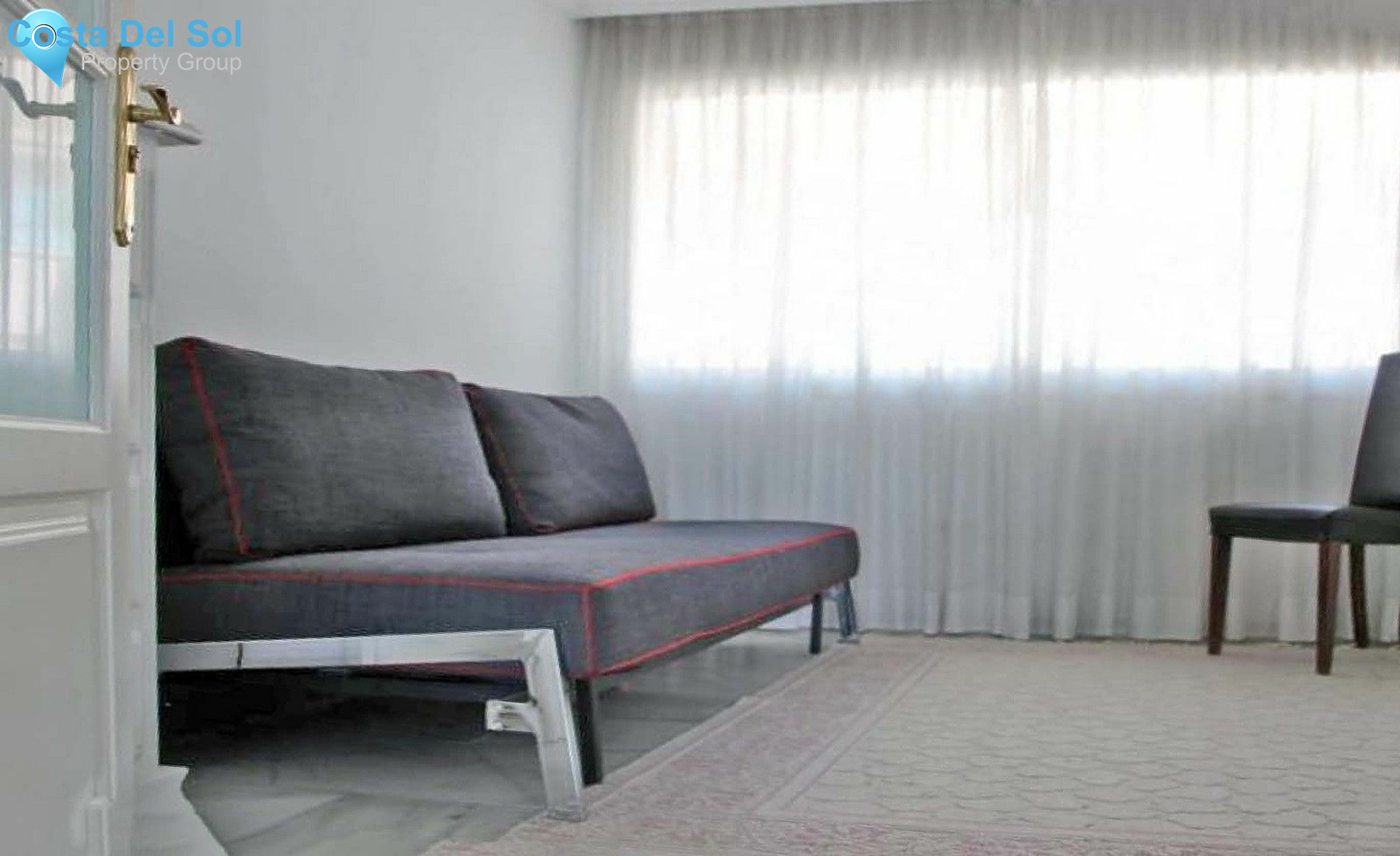 Middle Floor Apartment in Nueva Andalucía-1386669