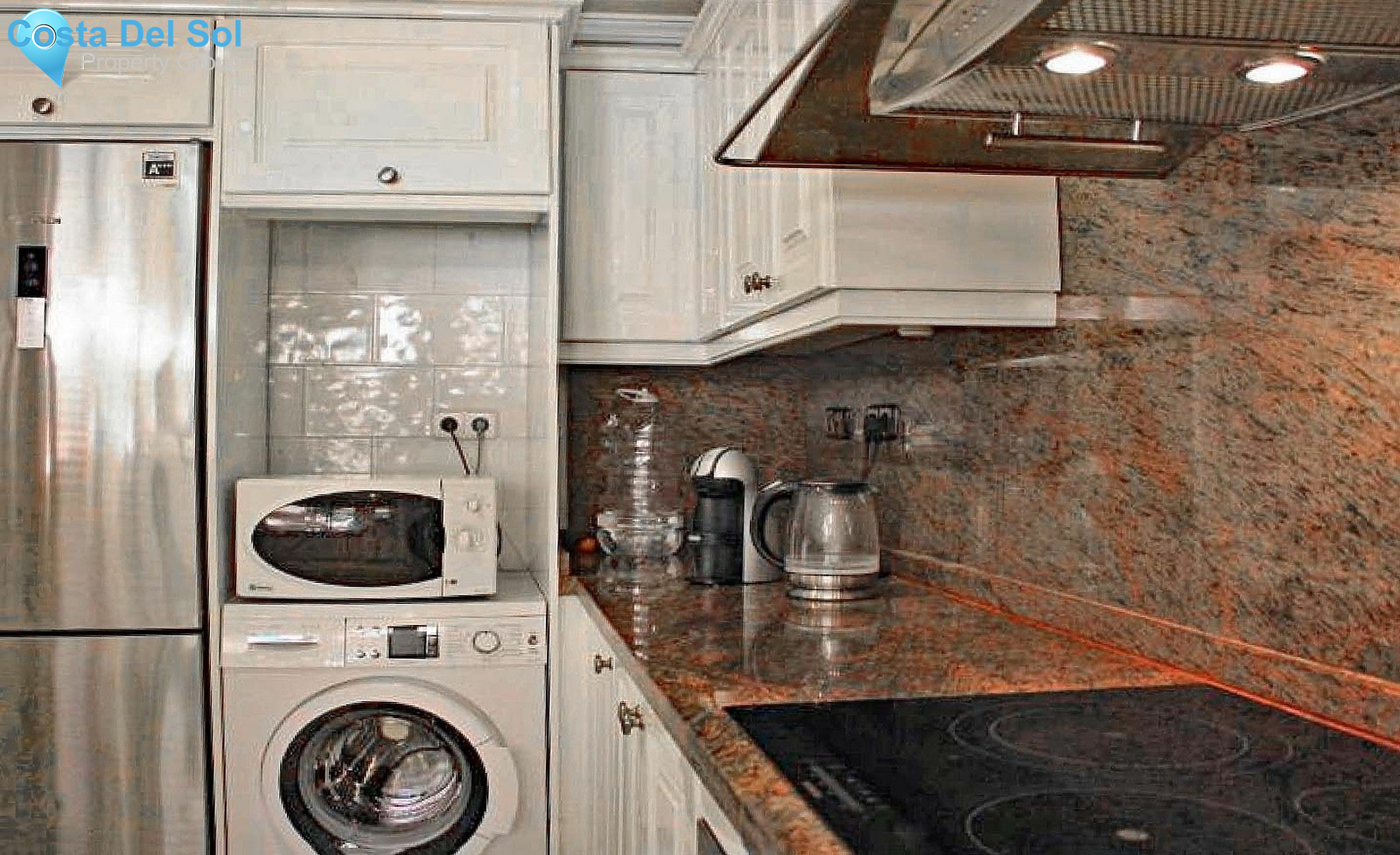 Middle Floor Apartment in Nueva Andalucía-1386662