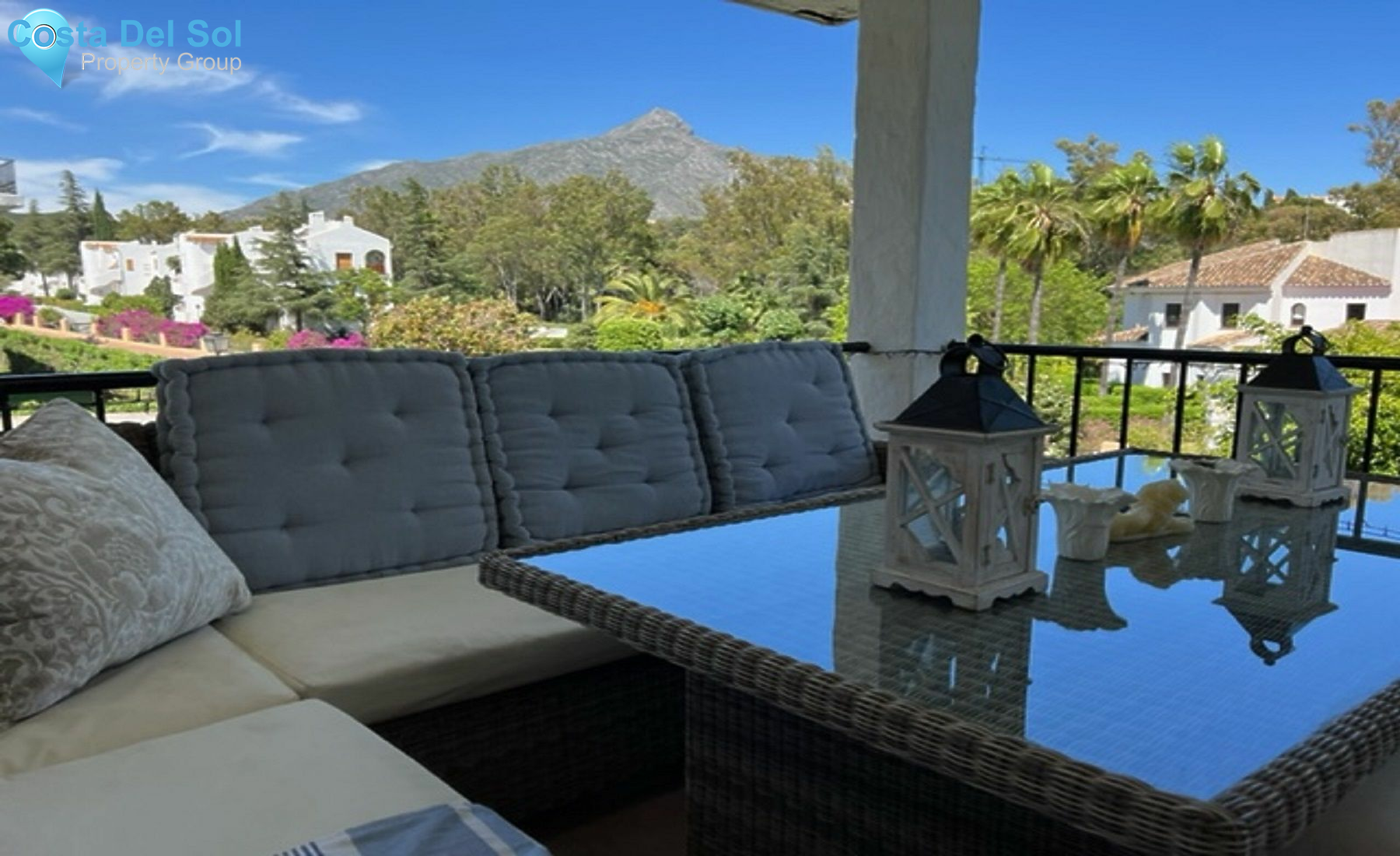 Middle Floor Apartment in Nueva Andalucía-1390473