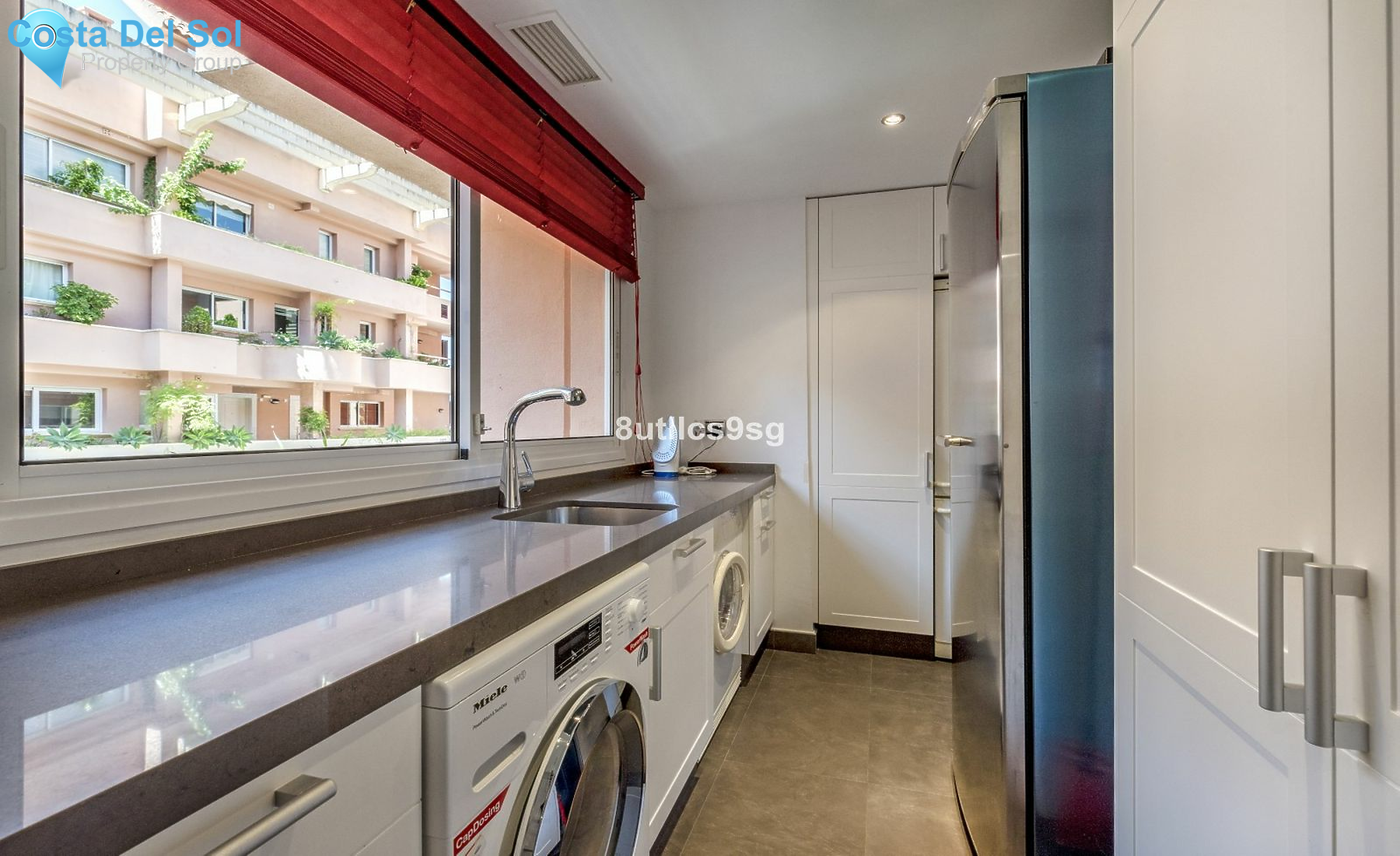 Middle Floor Apartment in Nueva Andalucía-1431440