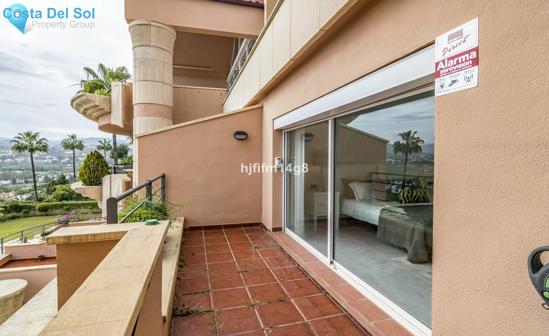 Middle Floor Apartment in Nueva Andalucía-1444720