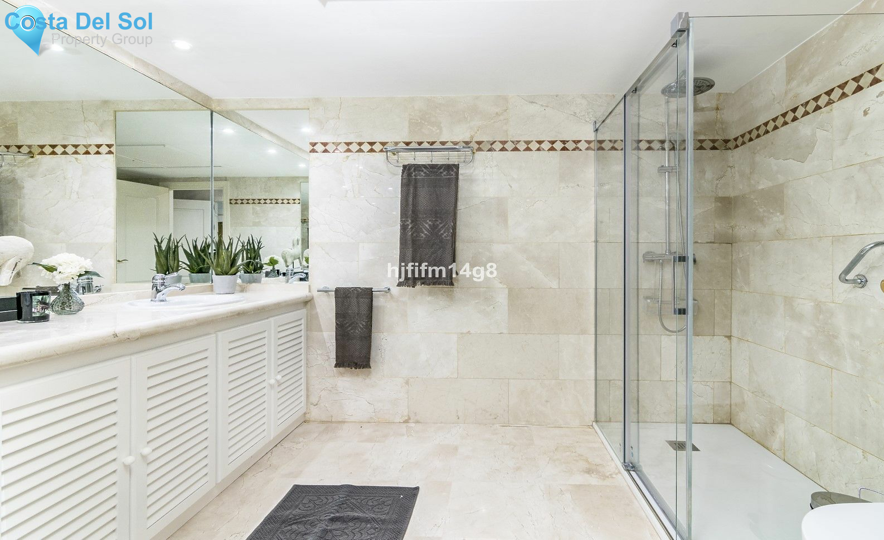 Middle Floor Apartment in Nueva Andalucía-1444712