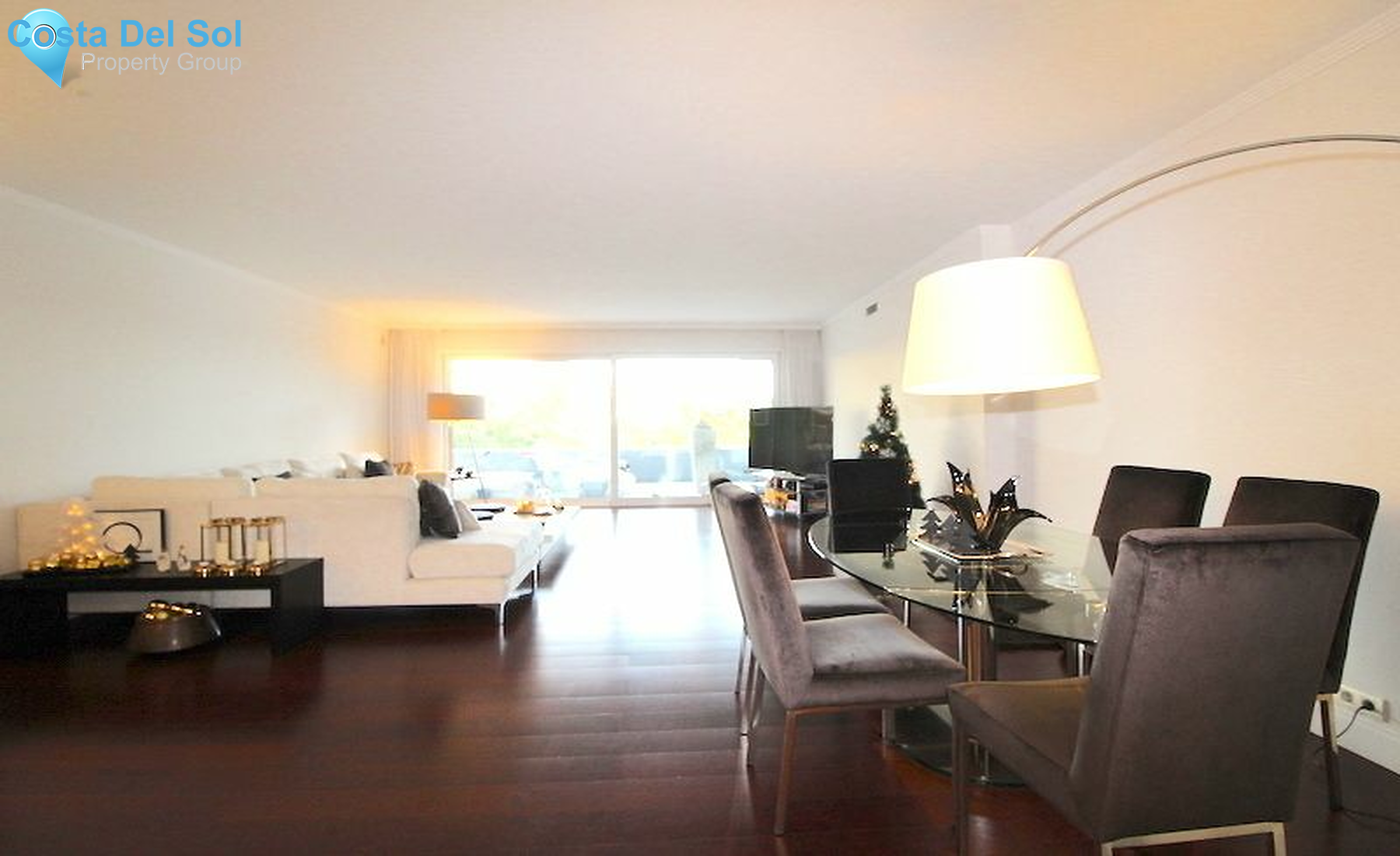 Middle Floor Apartment in Nueva Andalucía-1468244