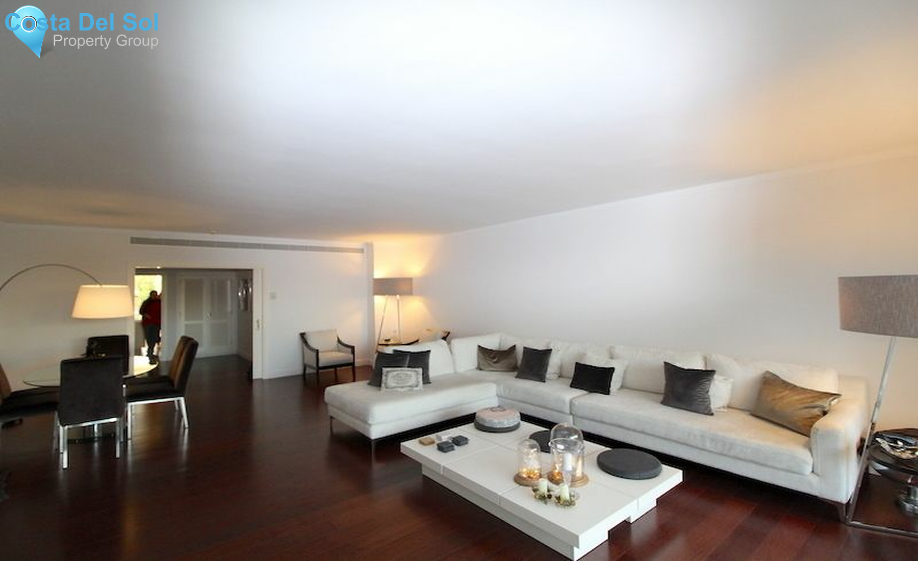 Middle Floor Apartment in Nueva Andalucía-1468245