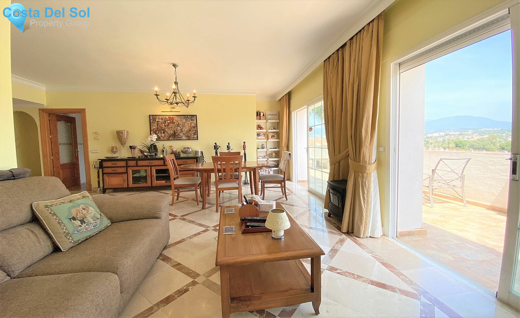 Middle Floor Apartment in Nueva Andalucía-1470959